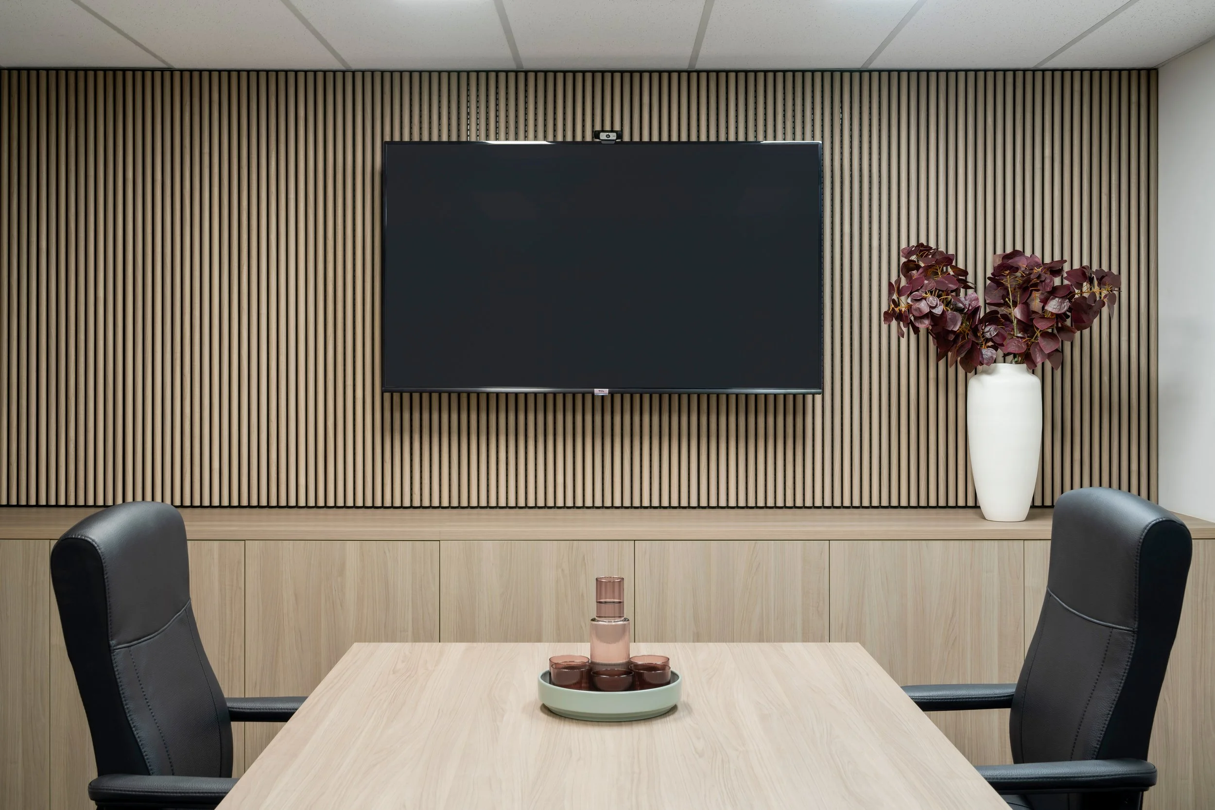 Boardroom_Modulo Acoustic_Dome_Earlwood_2.jpg