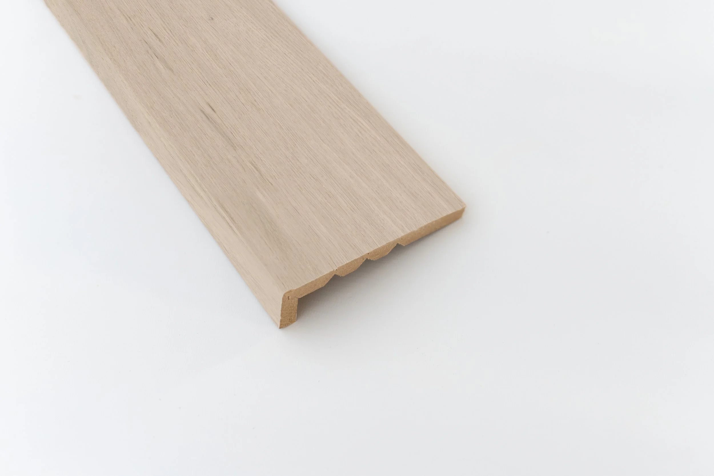 LATT - Lambris finishing - VanillaOak.jpg