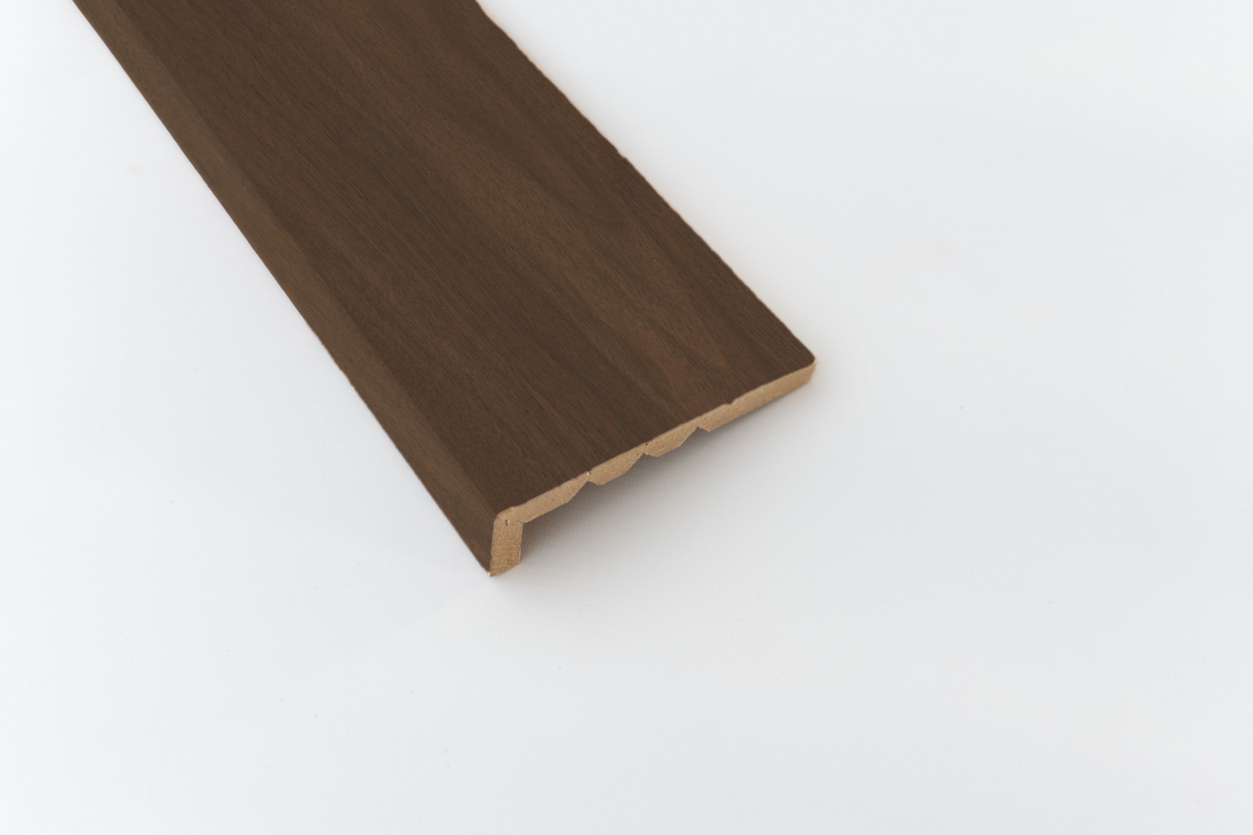 LATT - Lambris finishing - SmokedWalnut.jpg