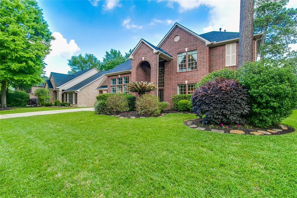 6306 Gladehill Drive