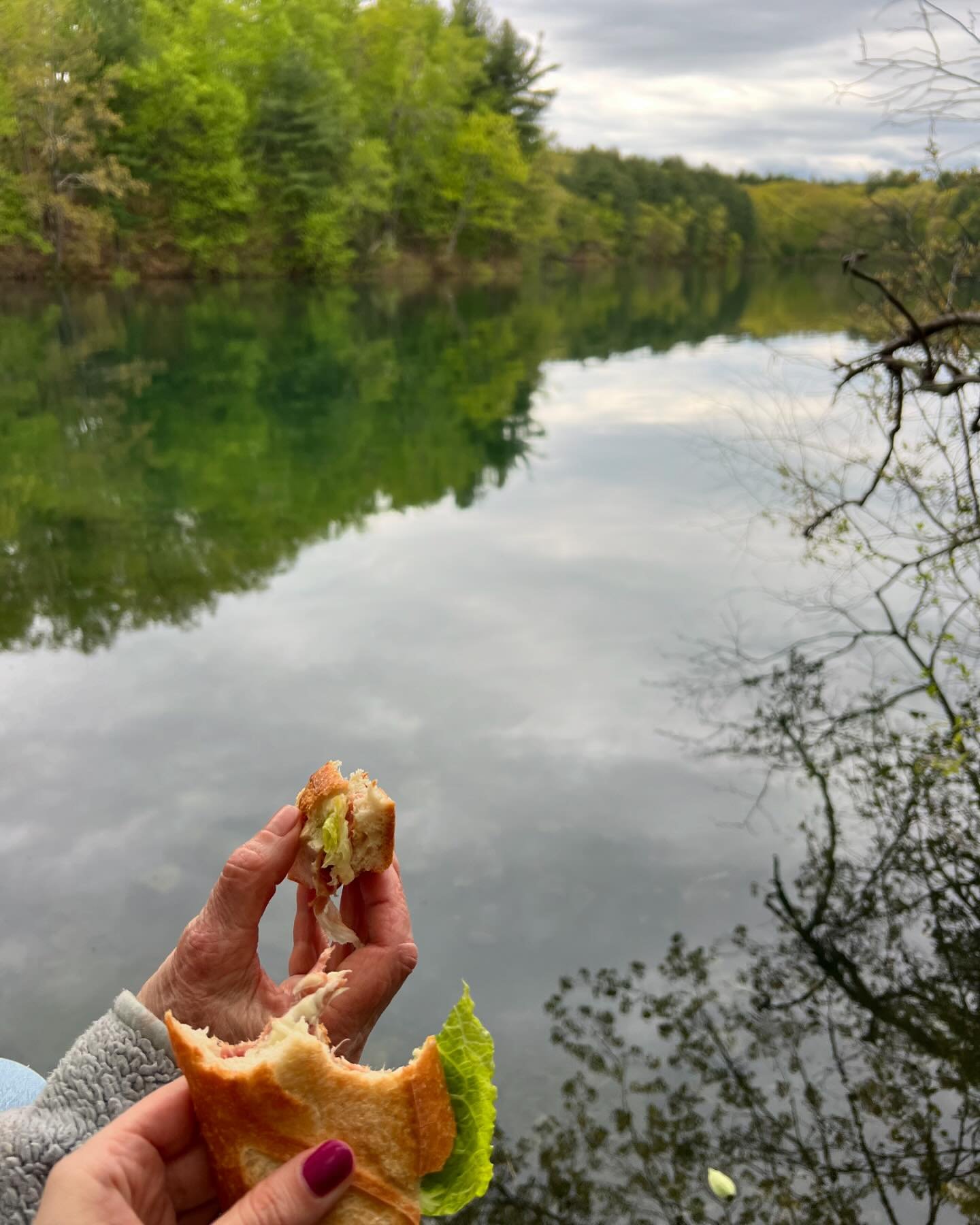 Sandwiches with mum by Walden Pond // Ireland.