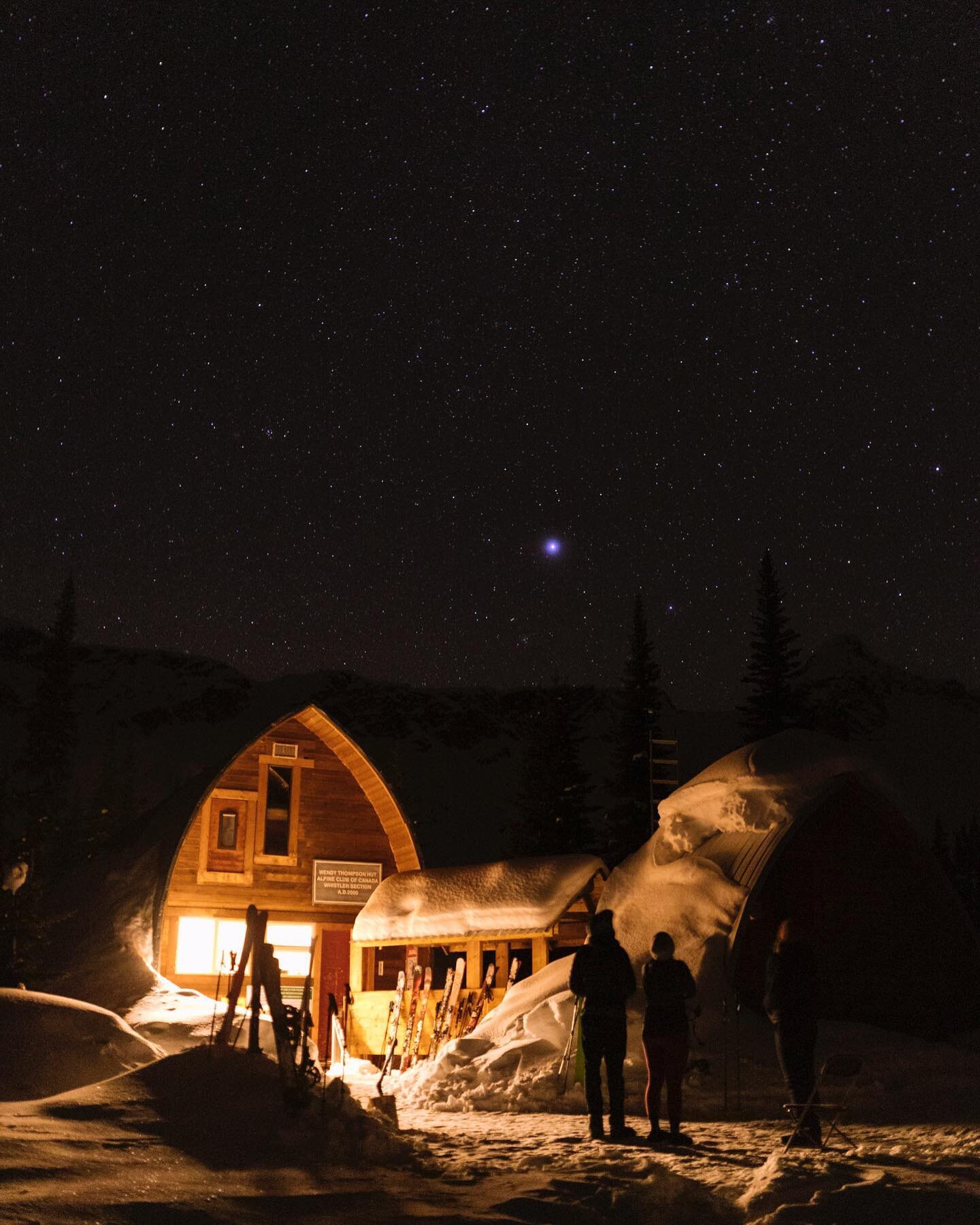 It&rsquo;s one thing to lug a heavy camera up a mountain in the summer, I&rsquo;ve managed to make that work. It&rsquo;s a whole other ballgame lugging that same gear up a mountain in the winter on skis! This past weekend I had the absolute pleasure 