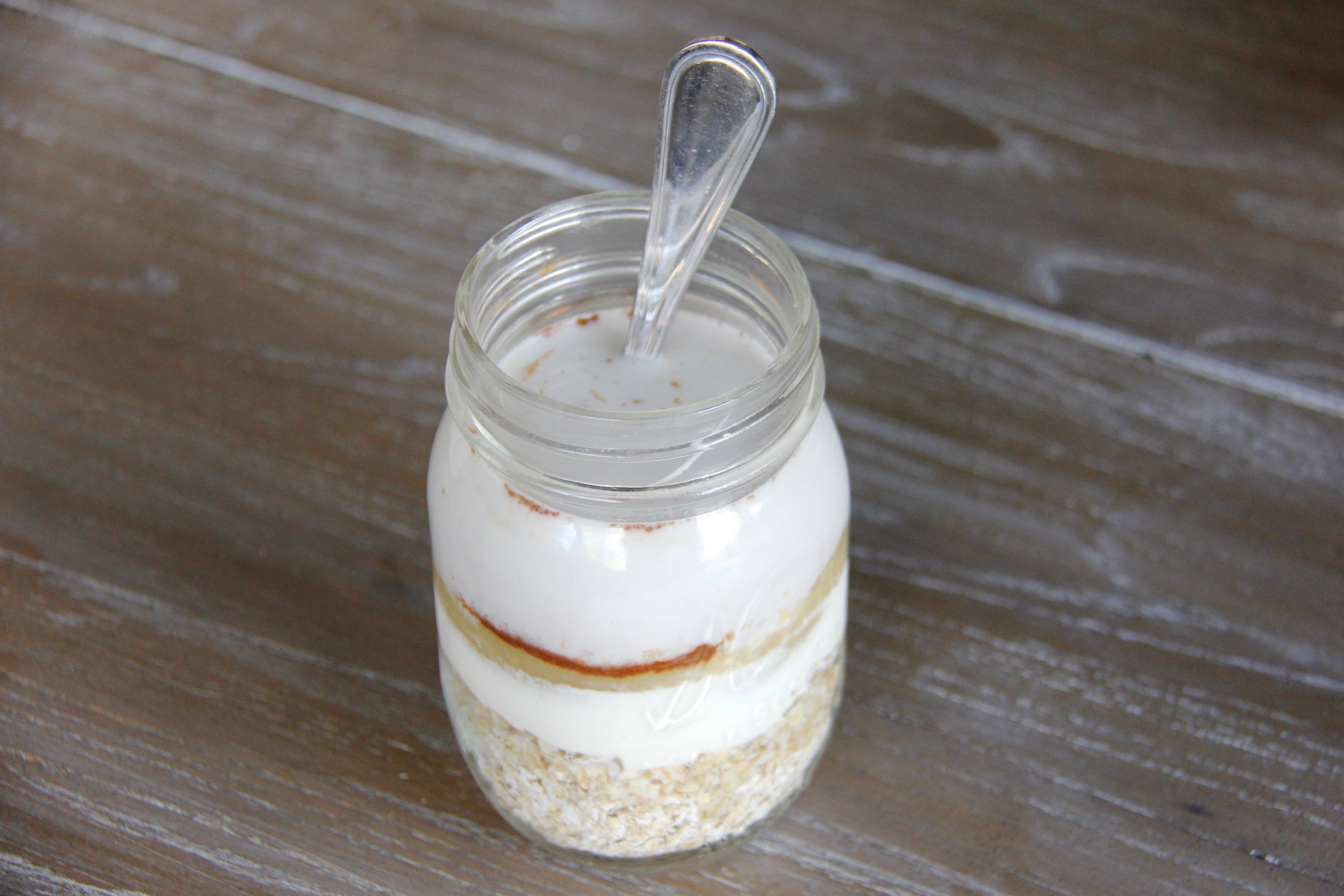 Cinnamon Apple Overnight Oats