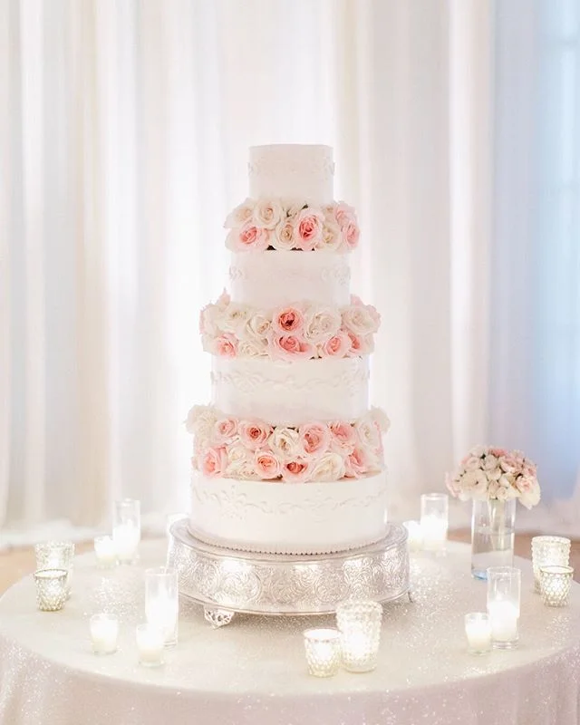 Delicate tower of sweetness 🍰
⠀⠀⠀⠀⠀⠀⠀⠀⠀
#finallyfern 
Planning: @purelavishevents | Photo: @the_grovers | Hair + Makeup: @staceyalysonmakeup | Venue: @pelicanhillresort | Gown: @inesdisanto | Groom Attire: @verawanggang | Florist: @poshpeony
.
.
.
.
.
.
#weddingphotographer #communityovercompetition #filmphotographer #filmisnotdead #thefilmcommunity #hybridphotography #hybridshooter #ishootfilm #fineartfilm #shootfilm #fineartweddings #hybridphotographer #lovefilm #risingtidesociety #photographyworkshop #photographer #lookslikefilmweddings #fineartwedding #hybridweddingphotographer #fineartweddingphotographer #lookslikefilm  #shootandshare #lightandairyphotography #naturallightphotography #fineartweddingphotography #pelicanhillwedding #weddingcake #letuseatcake #cake