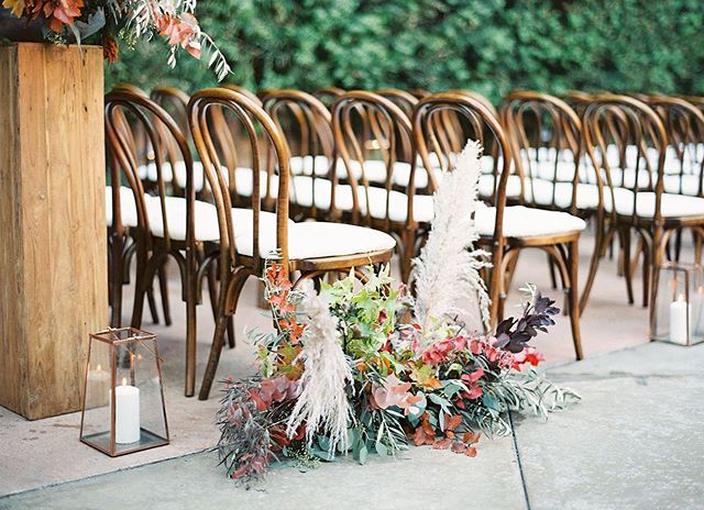 Celebrating the first day of fall, AND that this lovely autumn inspired wedding by @sterling_social is featured on @greenweddingshoes today 🍂