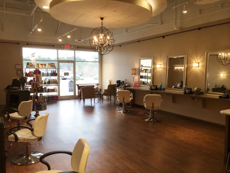 Michael Christian Salon & Dry Bar