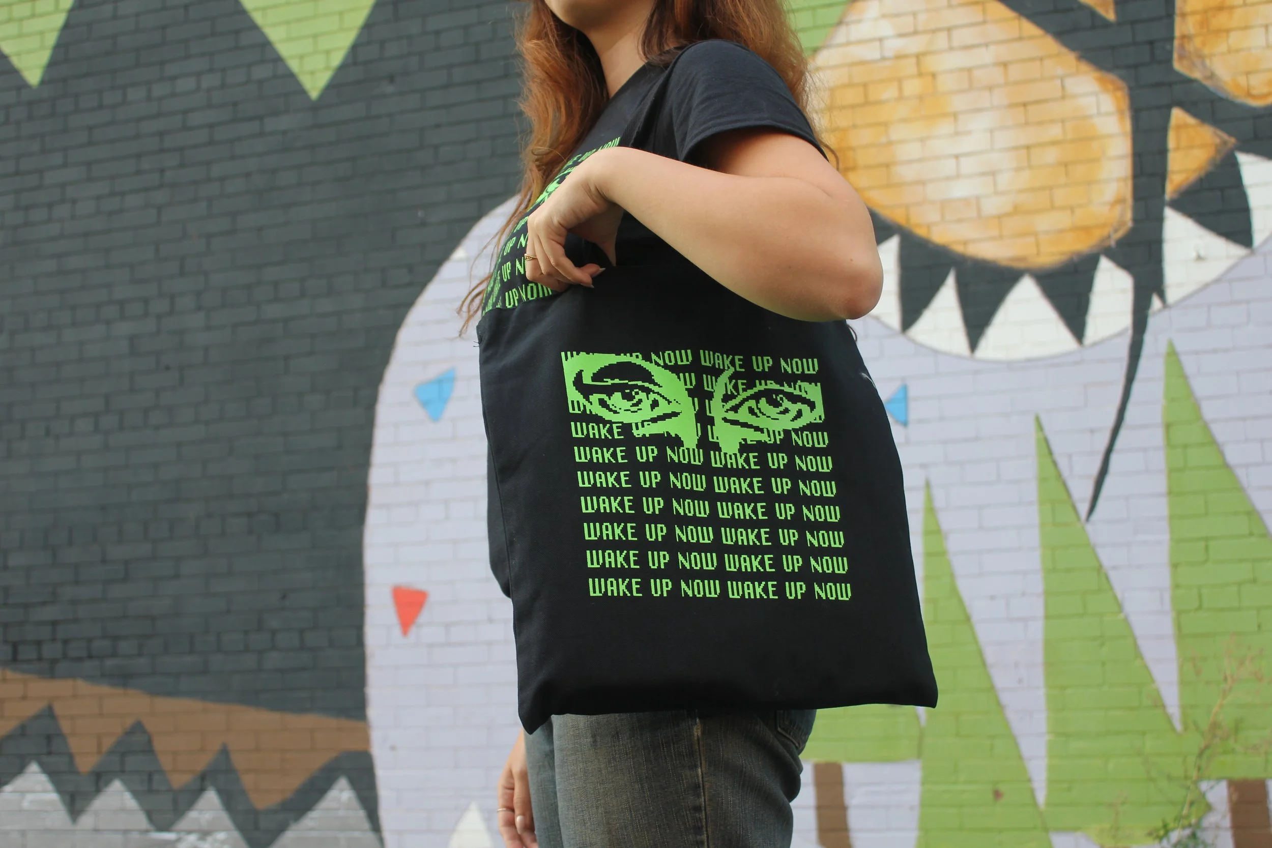 UH TOTE 1.jpg