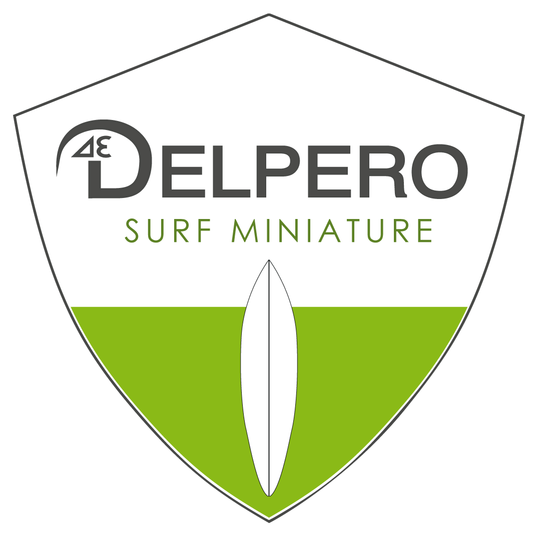 DELPERO SURF FORMULE MINIATURE - LOGO.png
