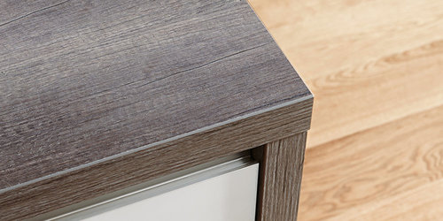 German laminate worktops benefit from the affordability level, but look much better than their traditional alternative.
