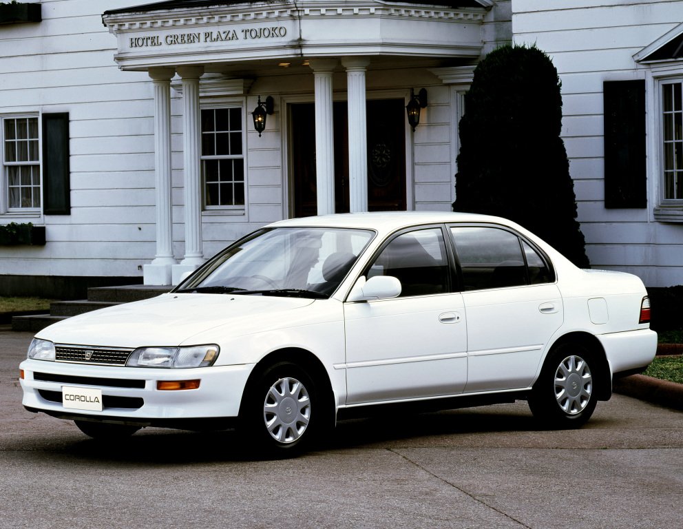 toyota_corolla_sedan_422_010100f60d940a83.jpeg