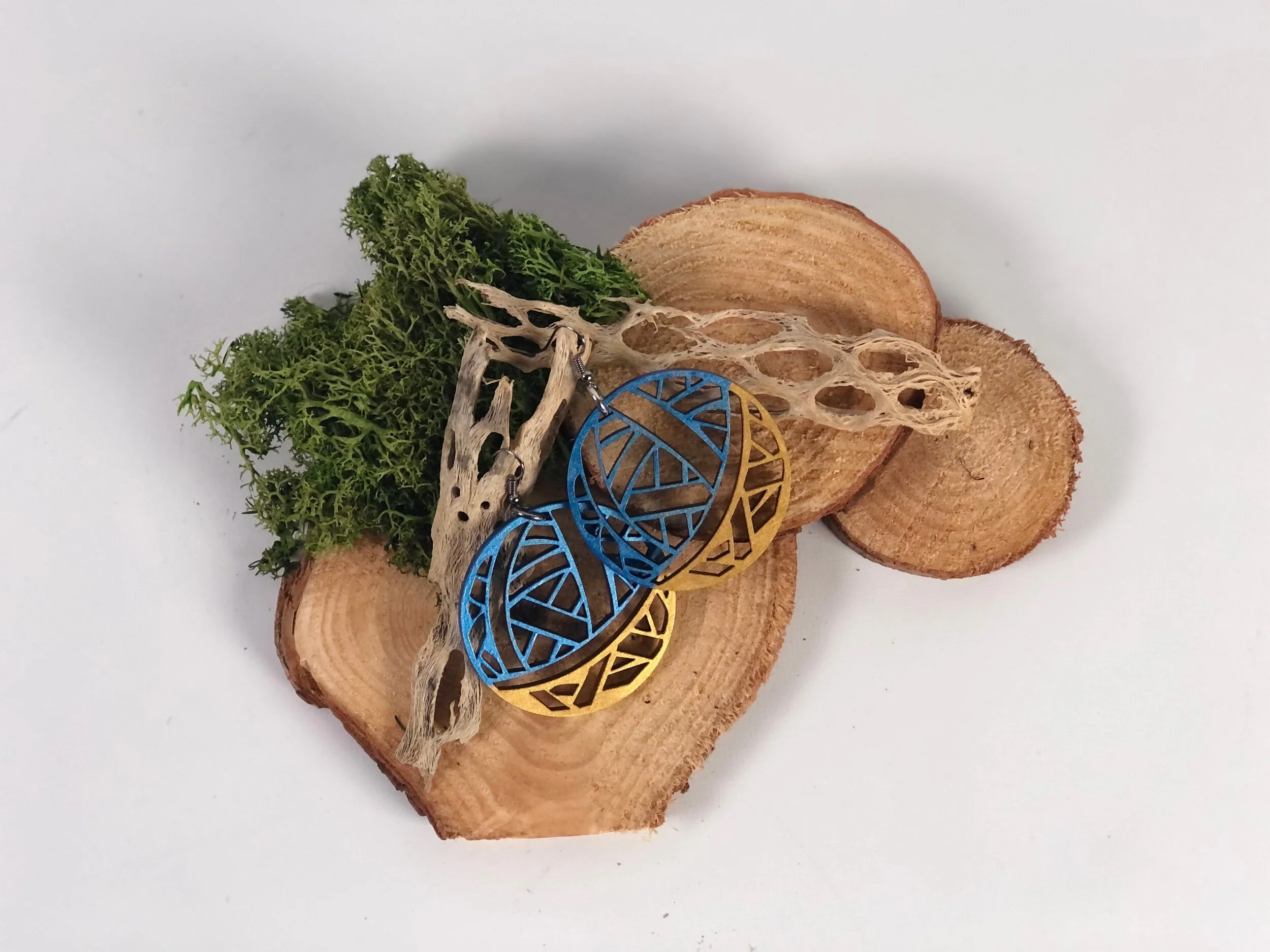 0D0B8FCF-E34D-4B81-8DEA-21F6EA35CF1A