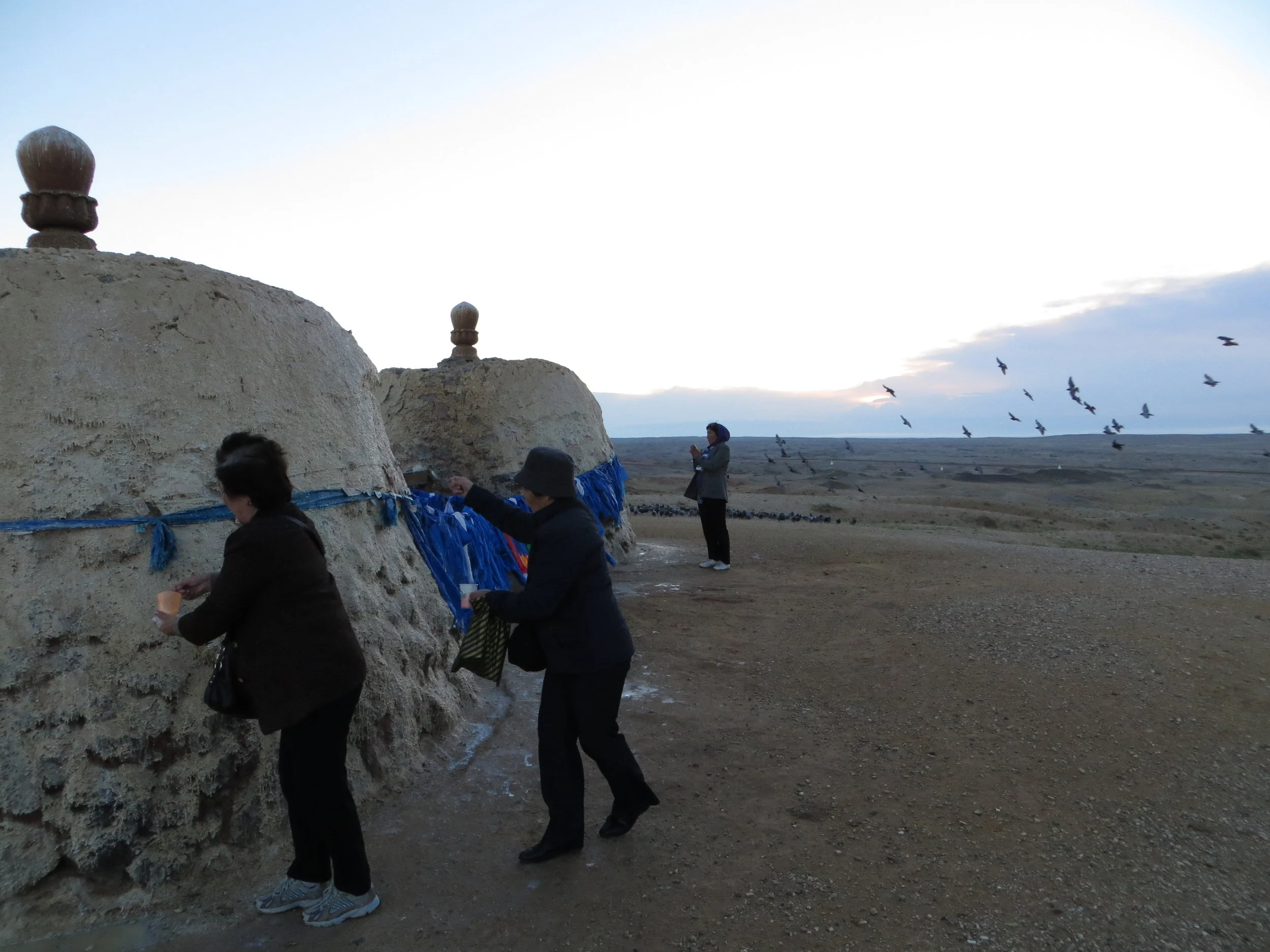  Breast Heap, Frauenritualplatz in Khamryn Khiid. 