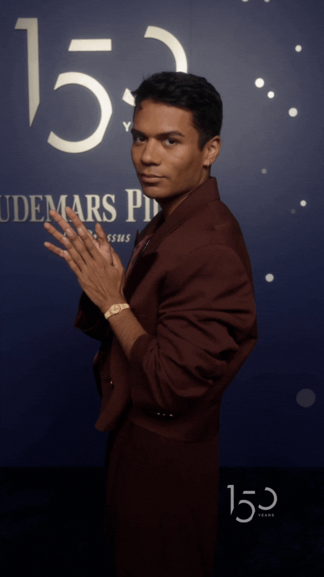 Untitled design copy 2.gif