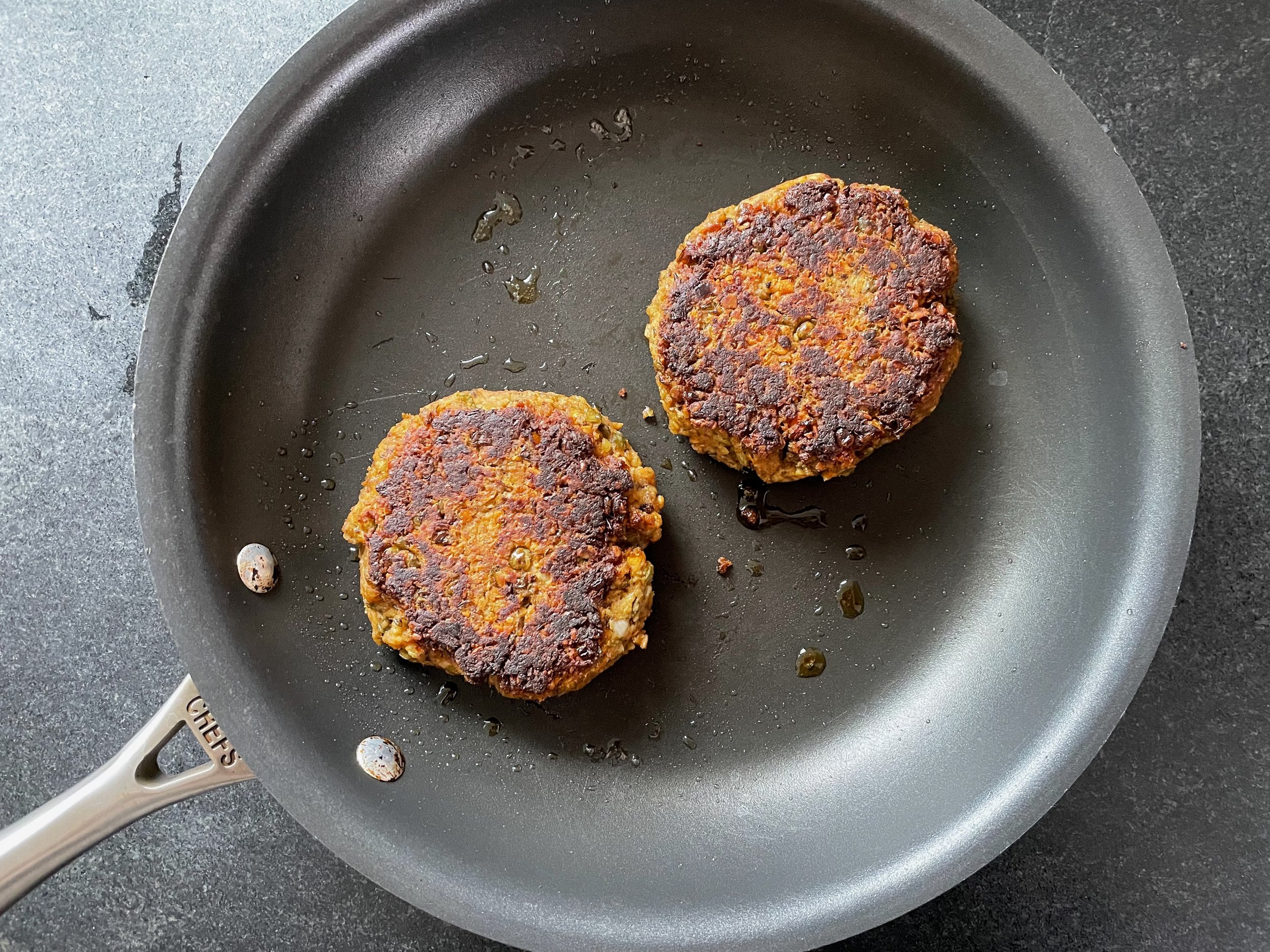 How to Pan-Fry Burgers