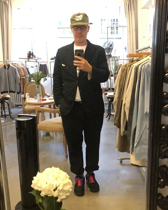 Some heartfelt shit❤️: 🙏 thanks to all the folks that are participating  in our Paris Showroom. It&rsquo;s been super amazing so far🔥🎉🍷🇫🇷. Super fun great response and #goodvibes  special thanks to my partners in crime @brendon_healy @peregrine