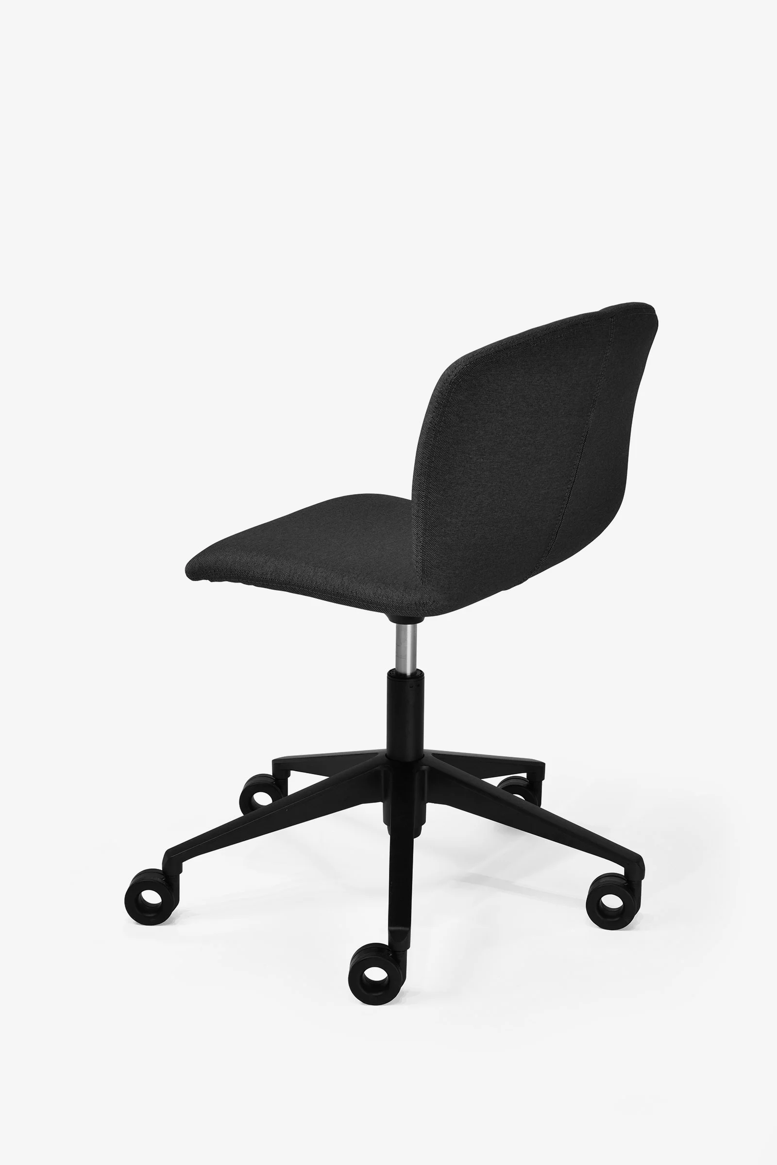 RADAR Office Chair Upholstered — OBJEKTEN SYSTEMS