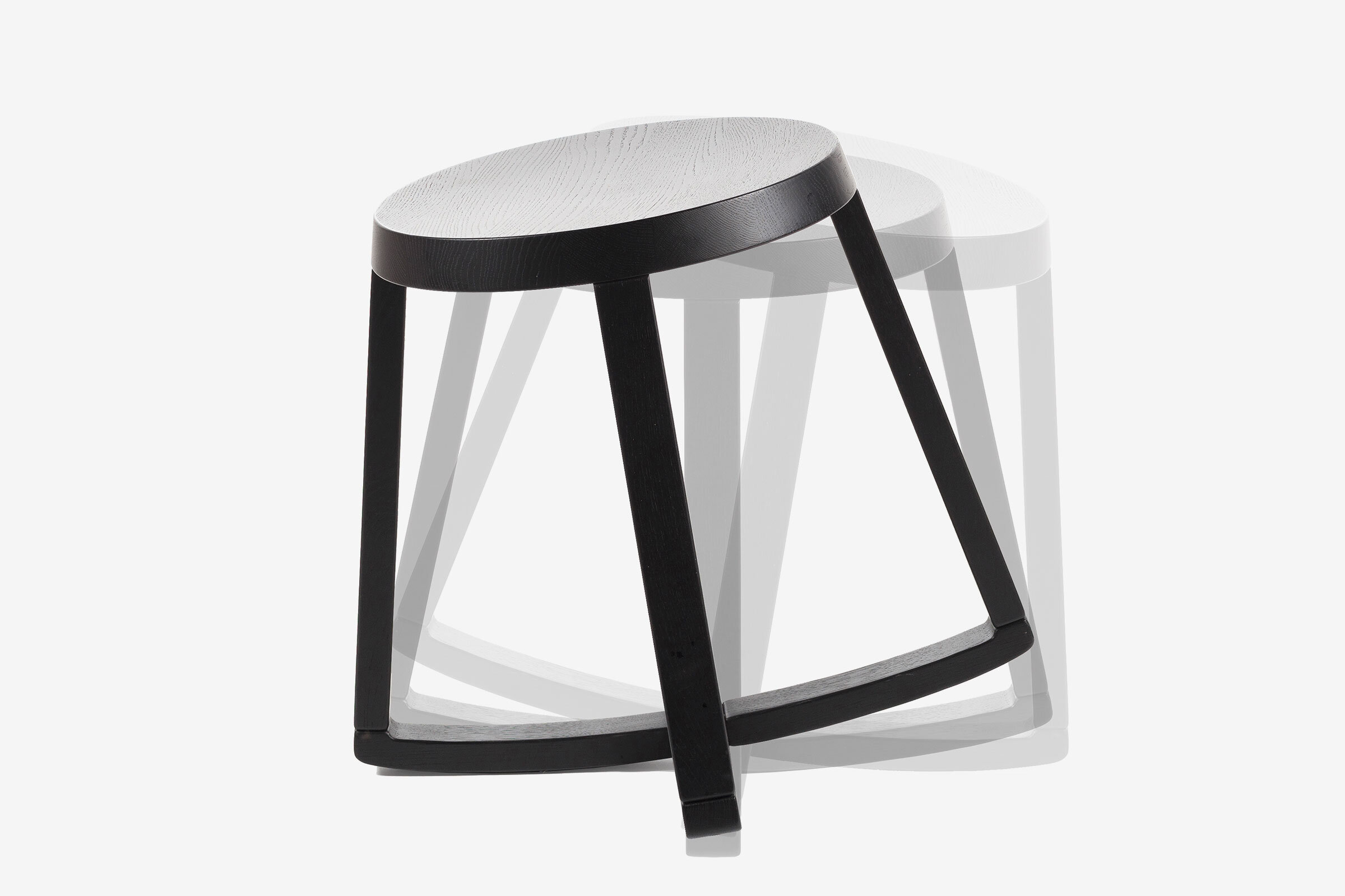 OBJ_Monarchy_Stool_YiannisGhikas_5.jpg
