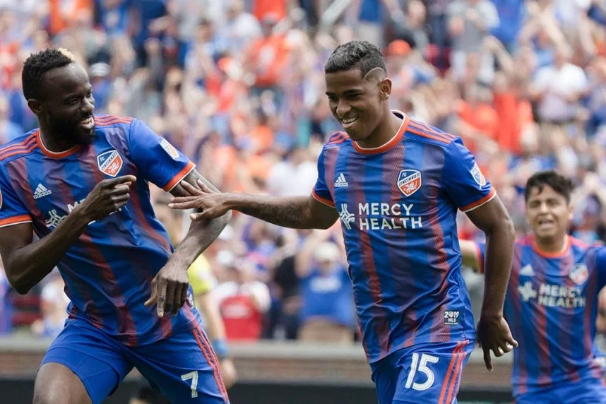 Ain’t no party like a Cruz Goal party.