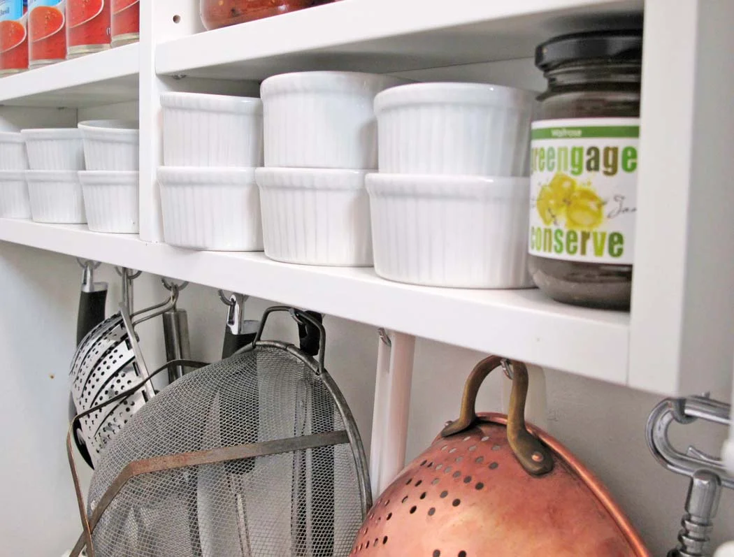 Open pantry