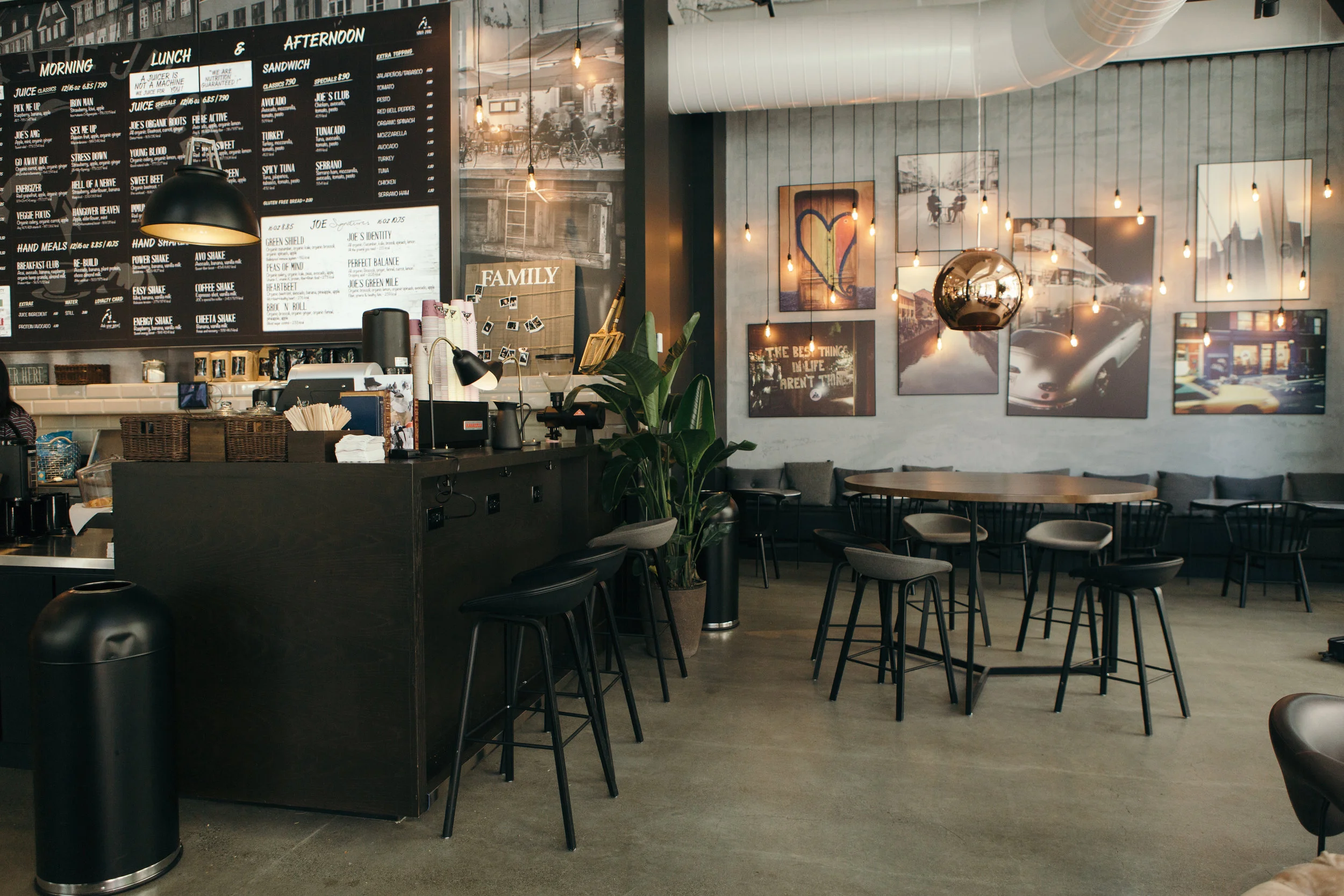 04_sf_howard_st_store_interior.jpg