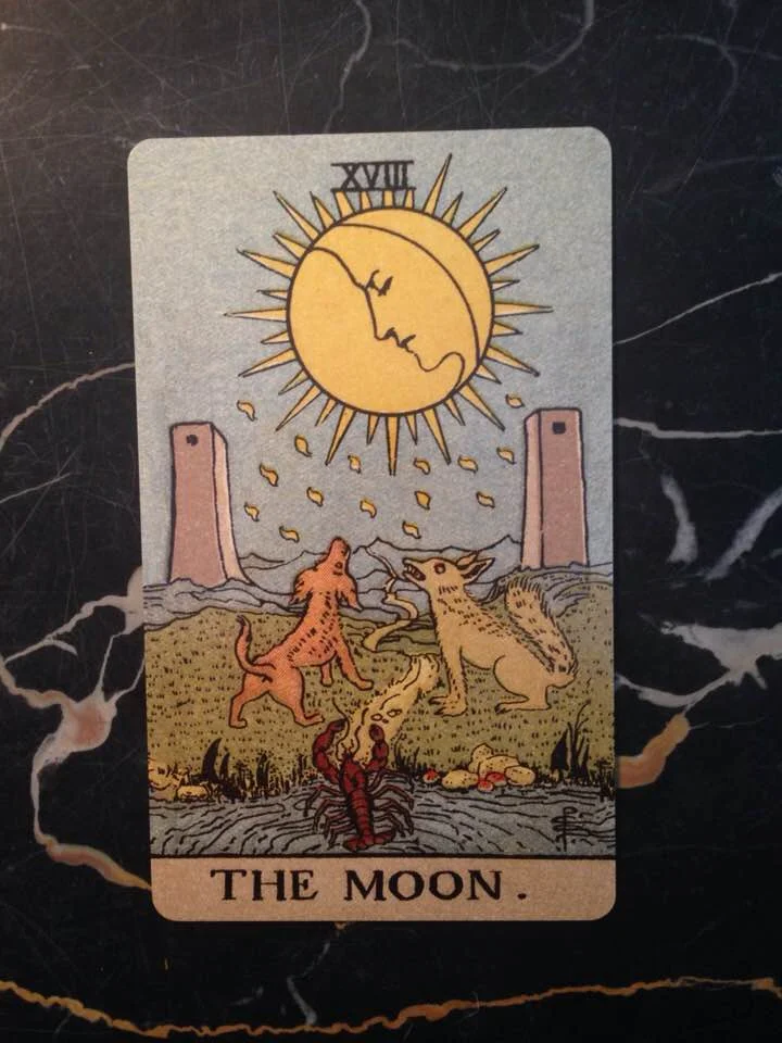 This card is from the Borderless edition of the Rider-Waite deck (1909), published in 2017.