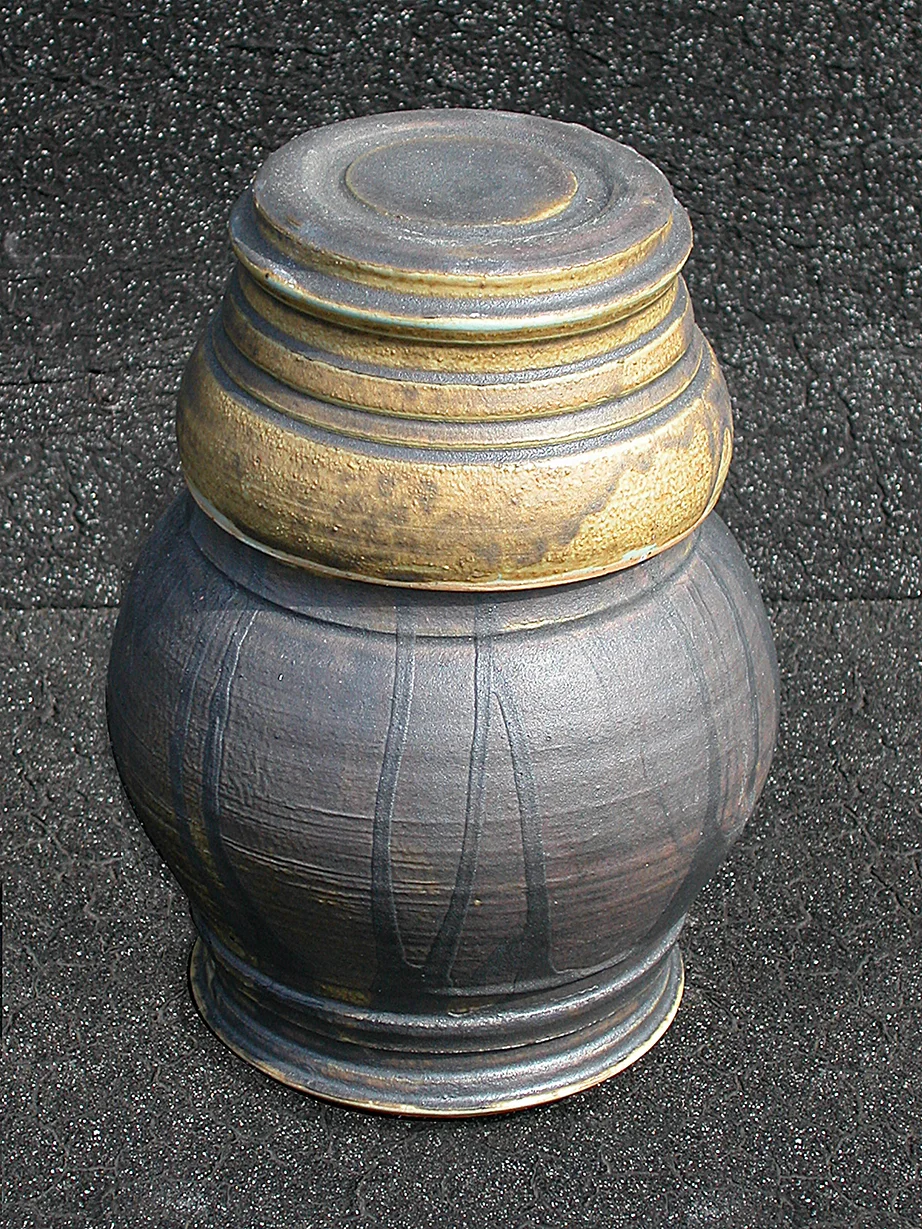 Covered Urn - Wood Fired