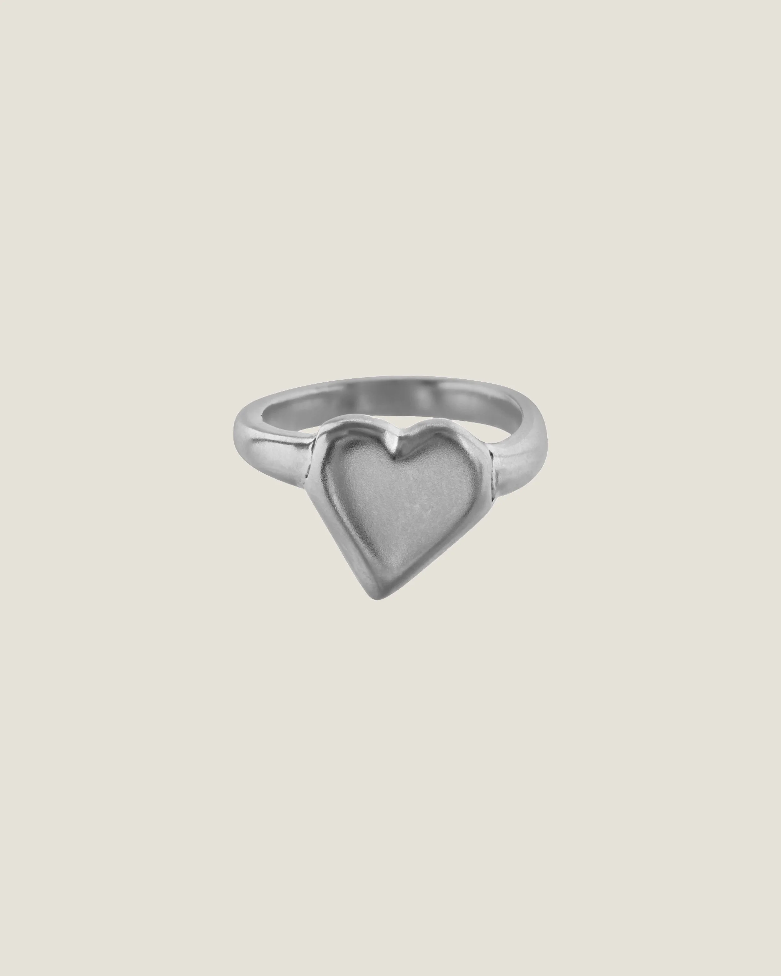 love token ring silver.JPG