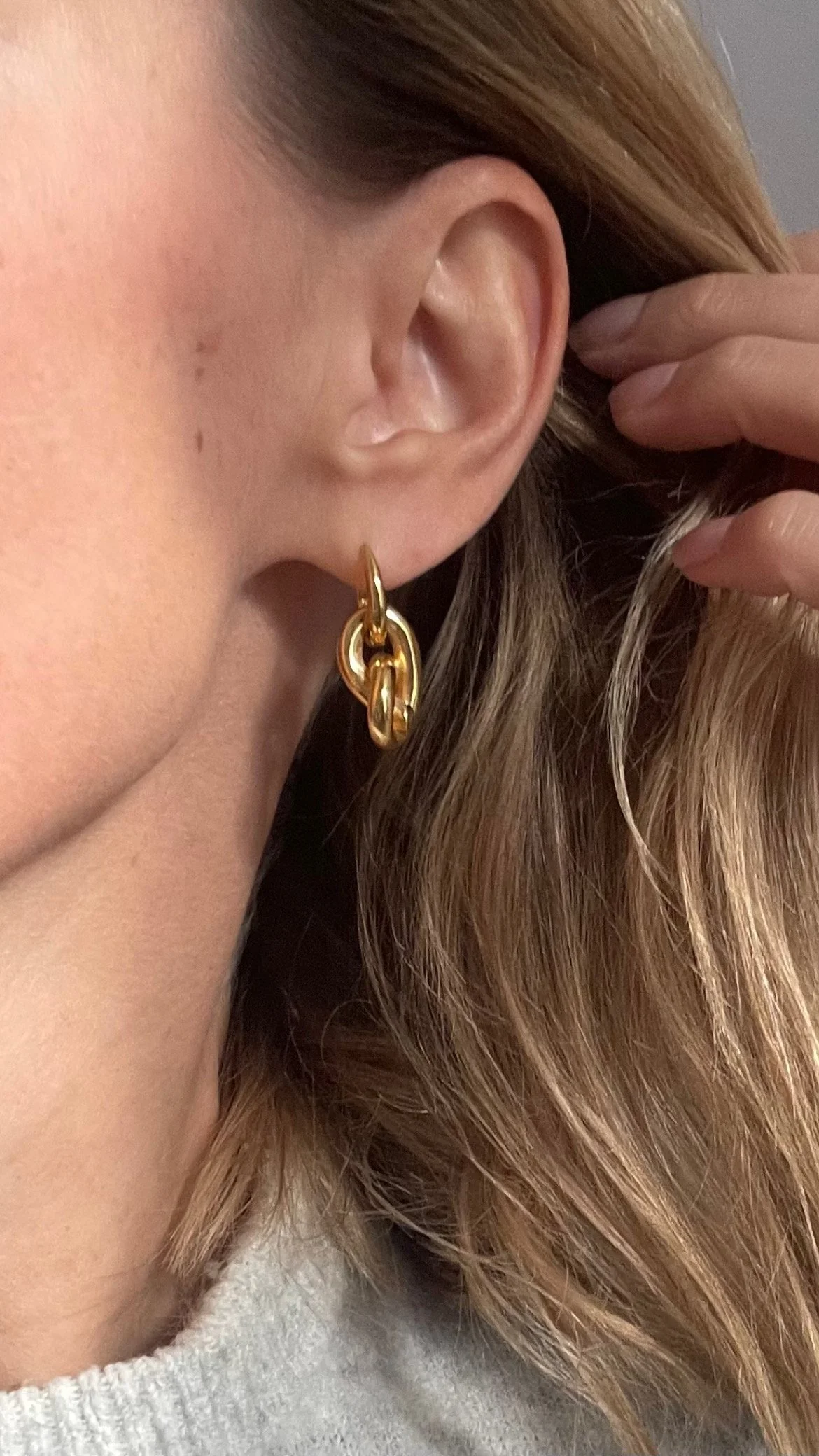 emma earrings gold.JPG