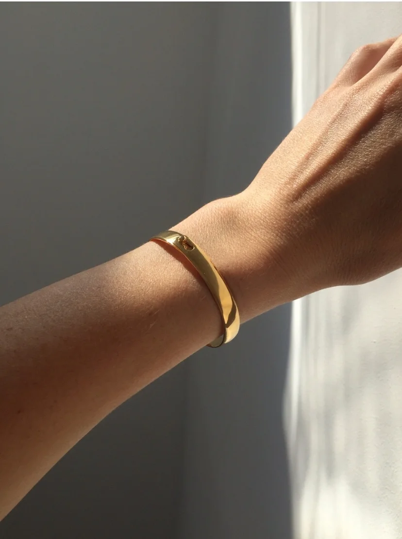 GOLD VONNIE BANGLE RUDDOCK JEWELLERY