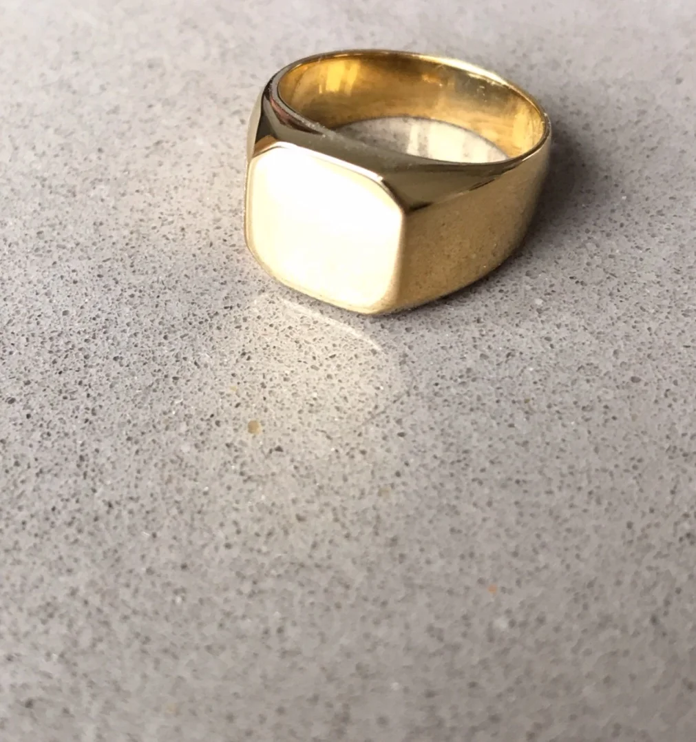 ARLO+SIGNET+GOLD+RUDDOCK+PRESS.jpg