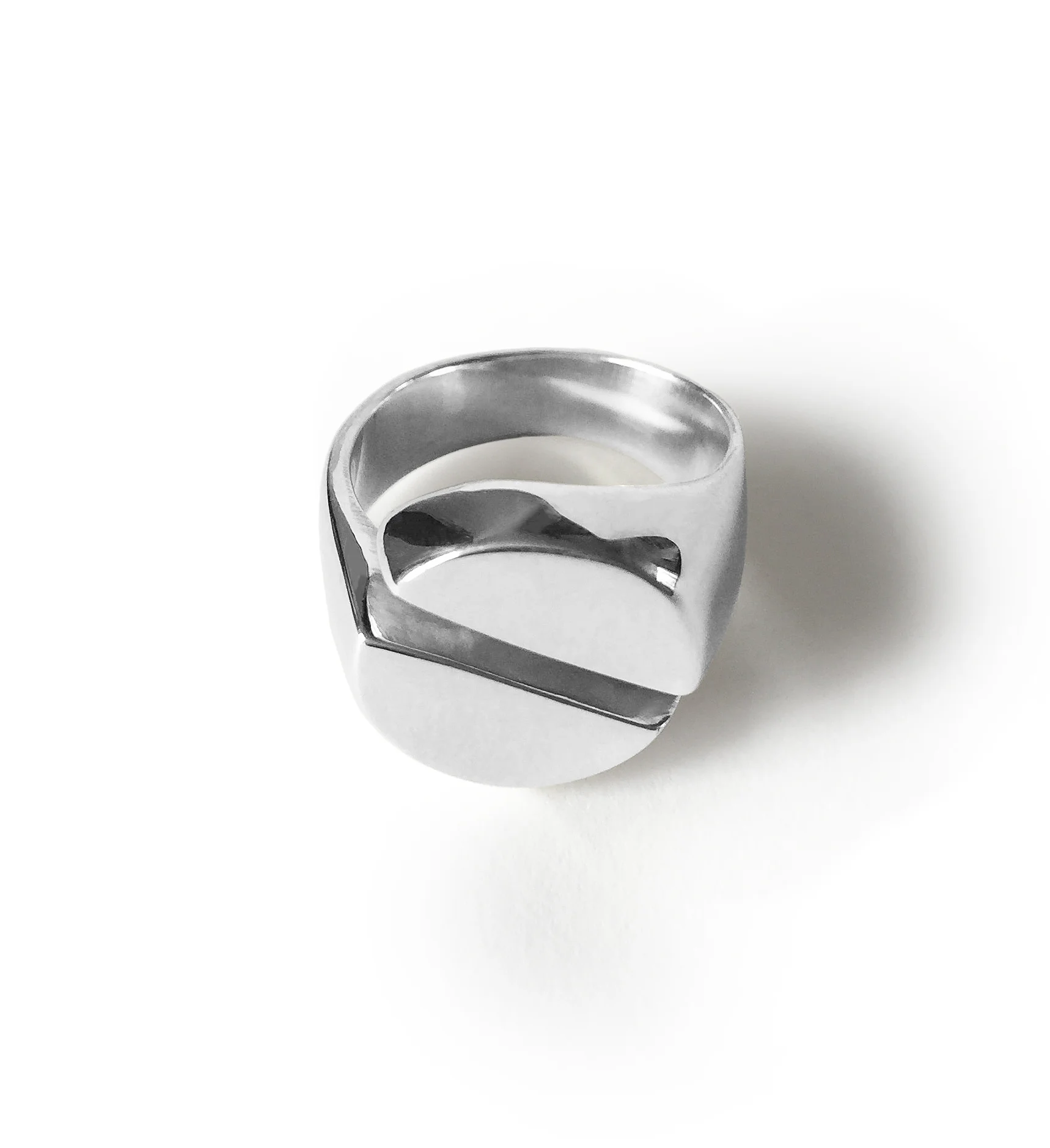 RUDDOCK RAE RING SILVER FRONT PRESS.jpg