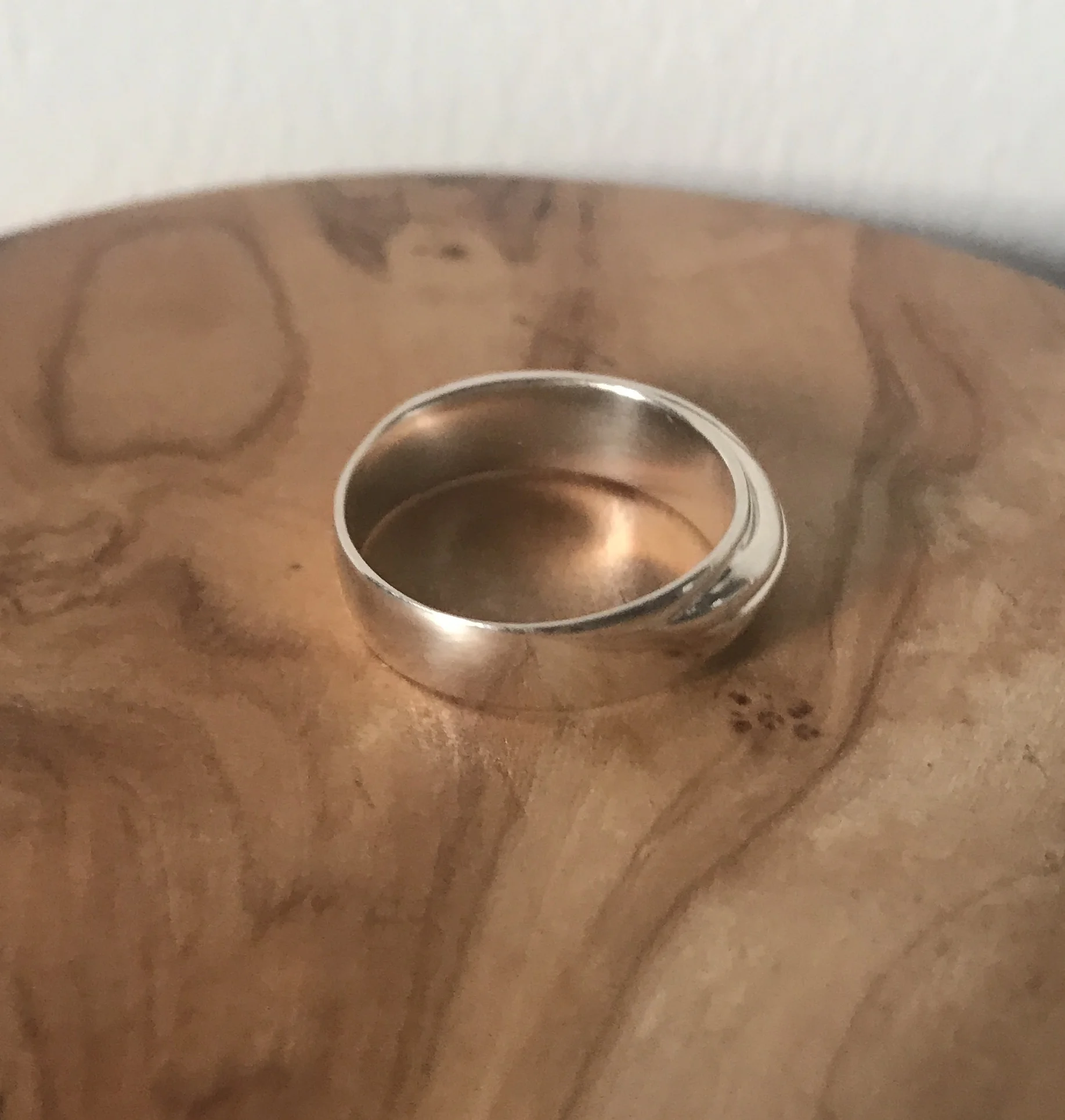 TANGLE RING PRESS RUDDOCK LIFESTYLE 10.JPG