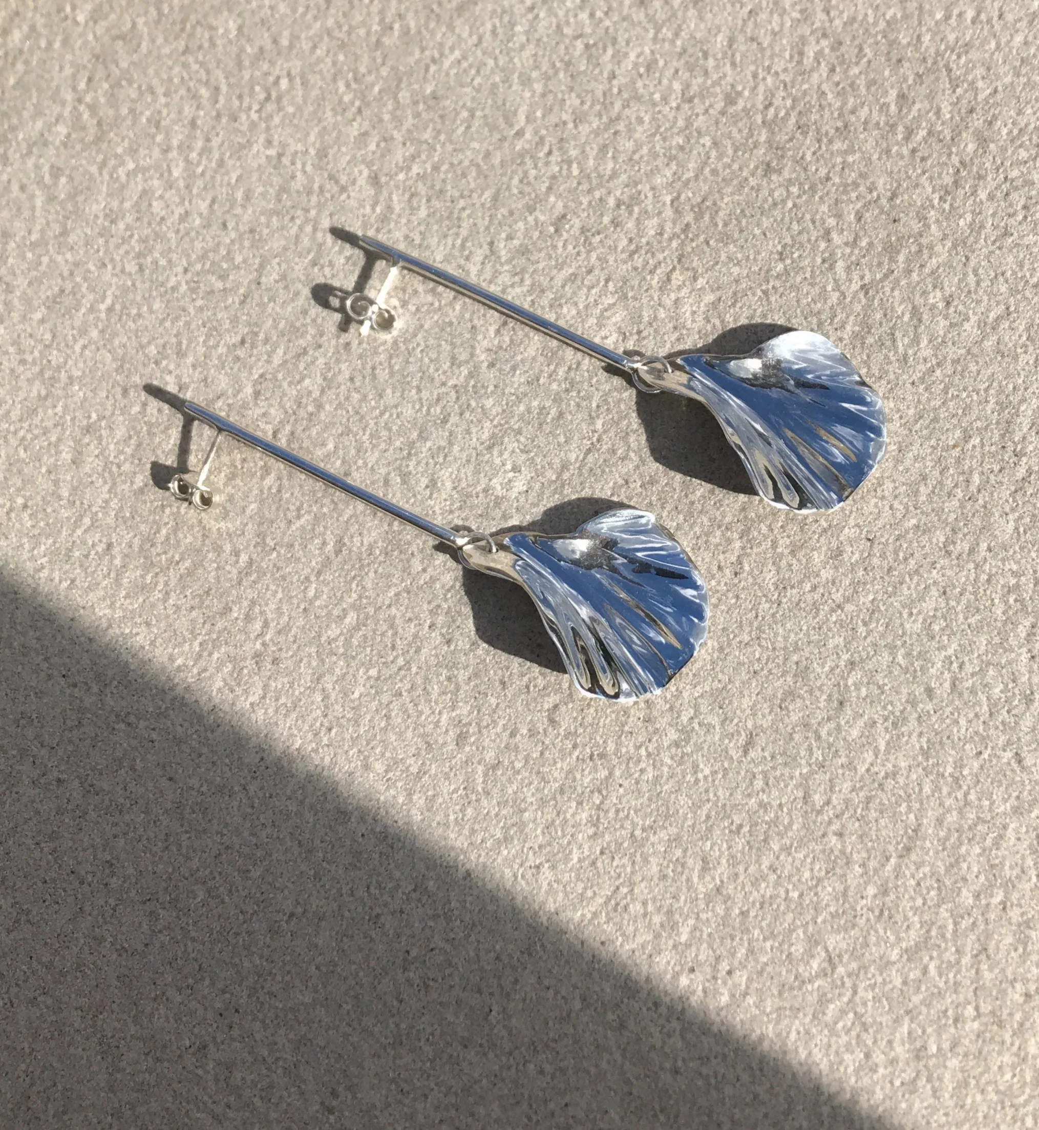 AMMA EARRINGS SILVER