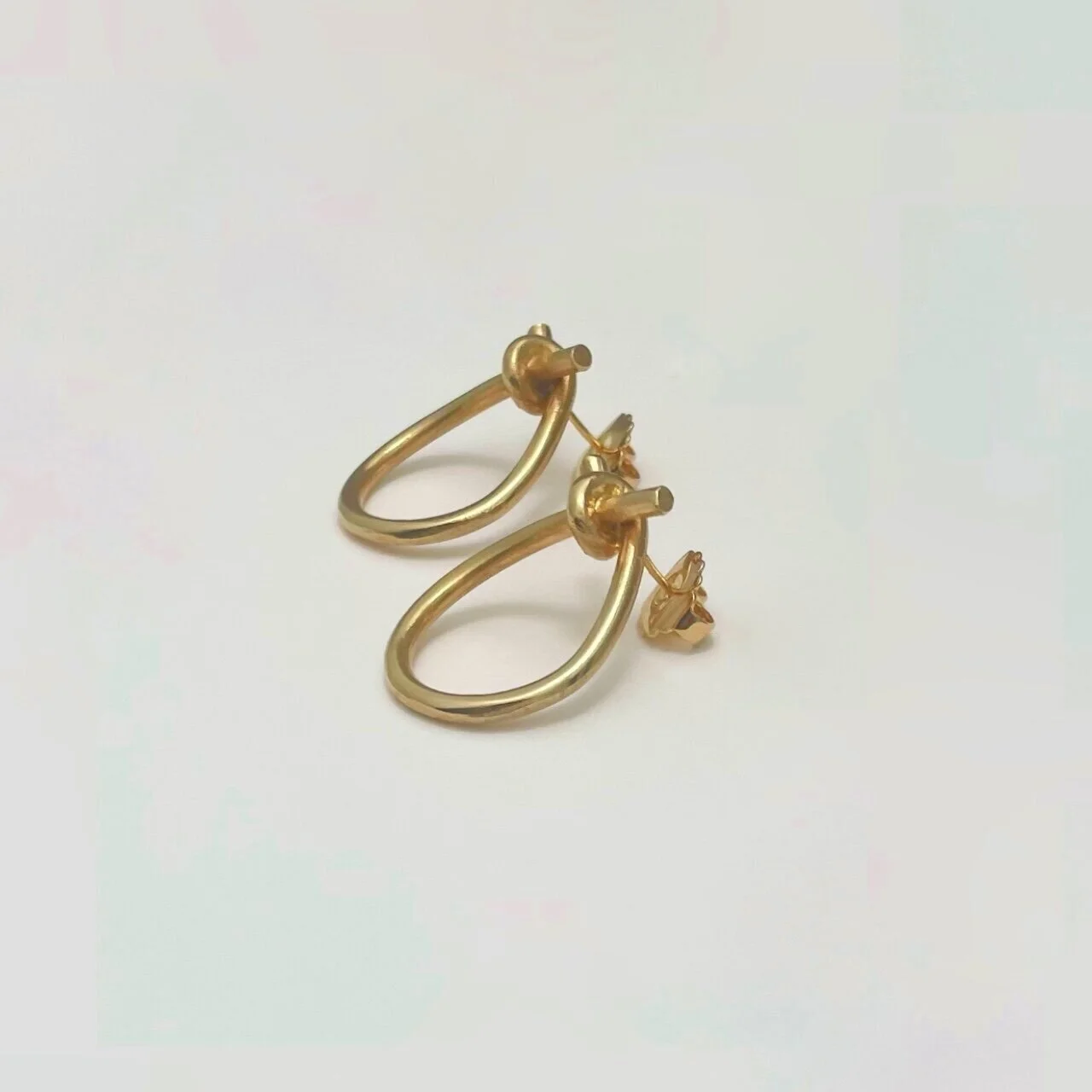 FC1FD44E-B0F6-4119-ADC6-1202A682A7E2