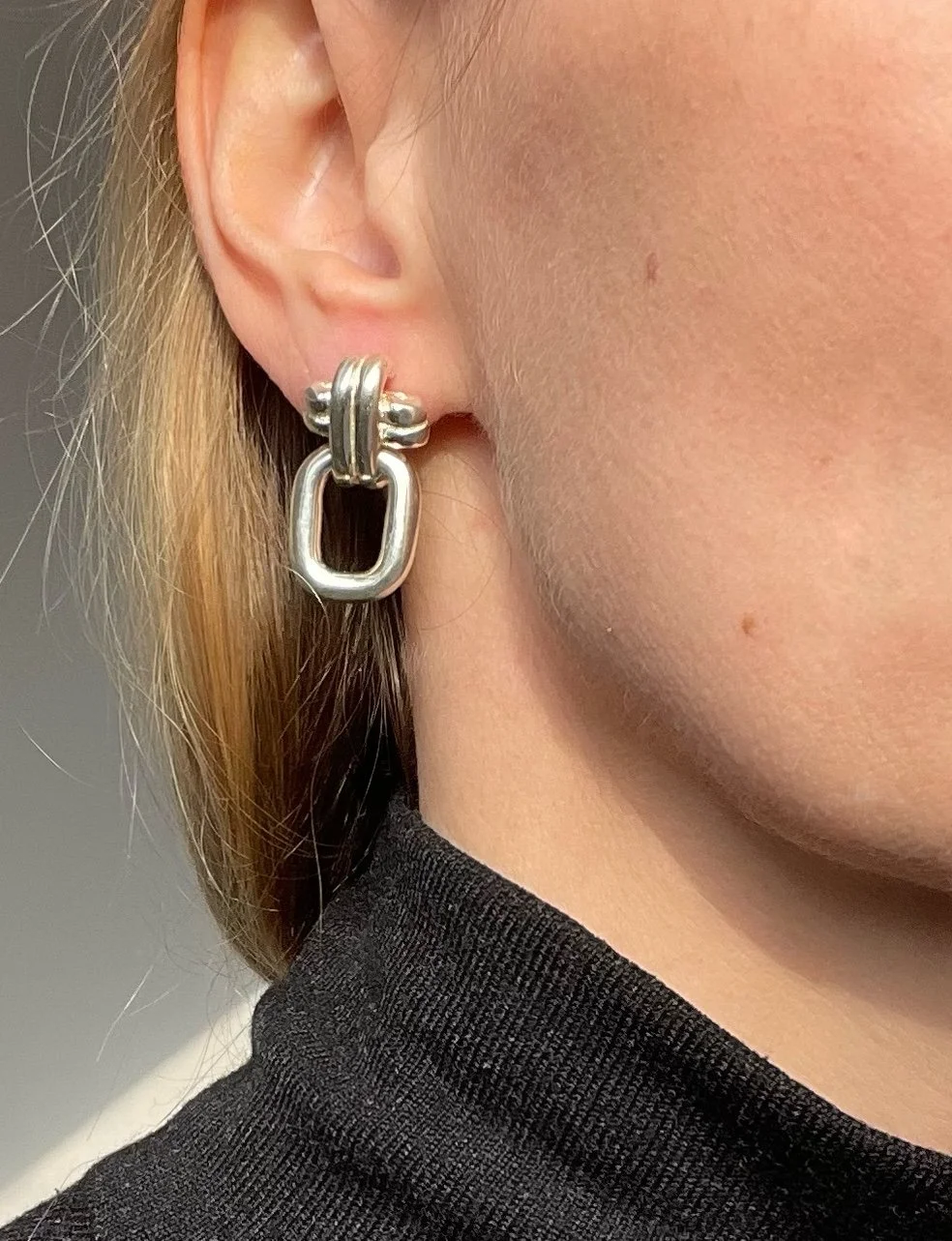 Veda Earring silver.JPG