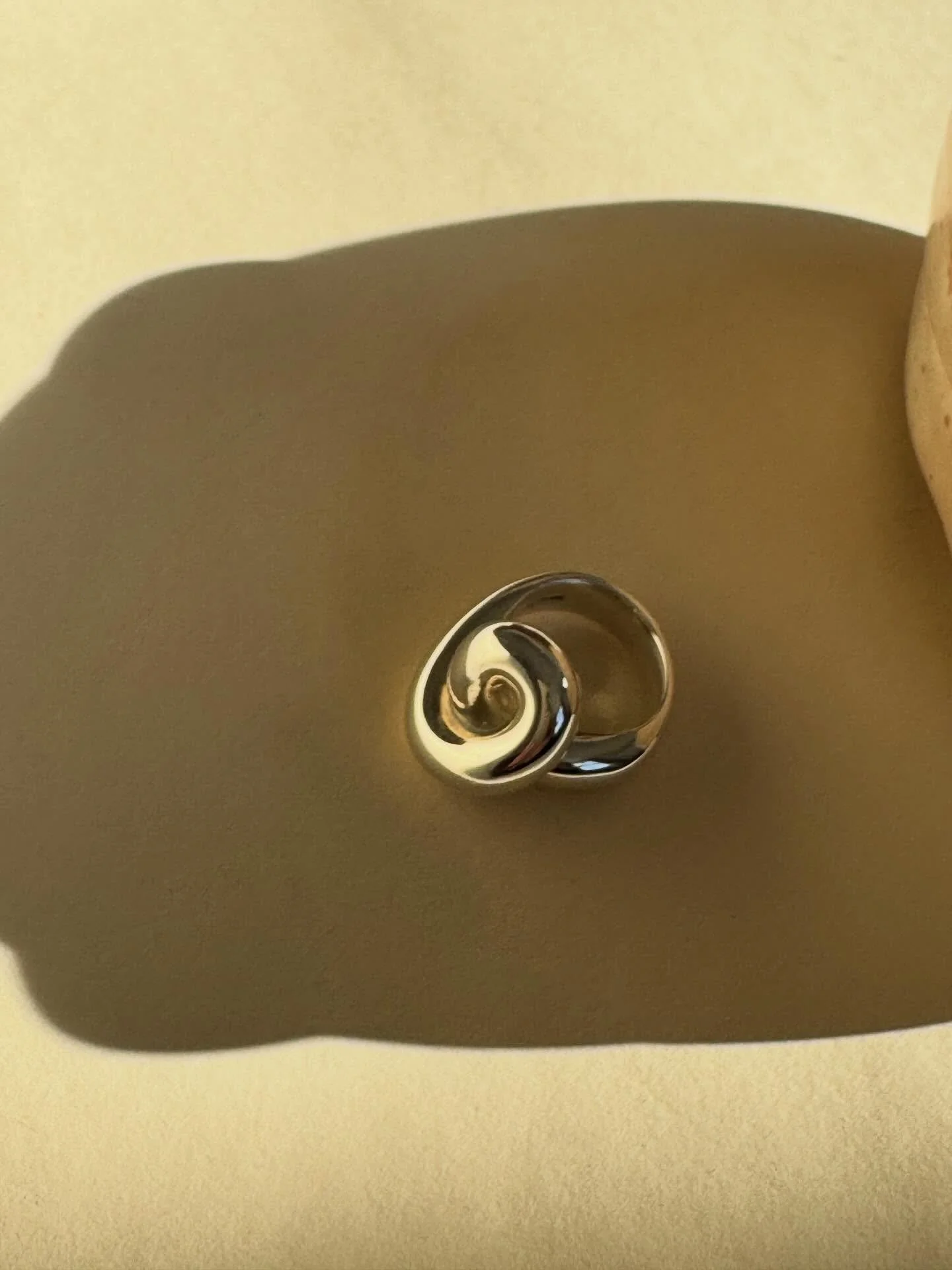 They say fortune favours the bold&hellip; Introducing the Celia Swirl ring - a sculptural spiral of highly polished silver. Weighty with undeniable presence, a true statement piece, part of the new Ondara collection.

Discover the full collection at 