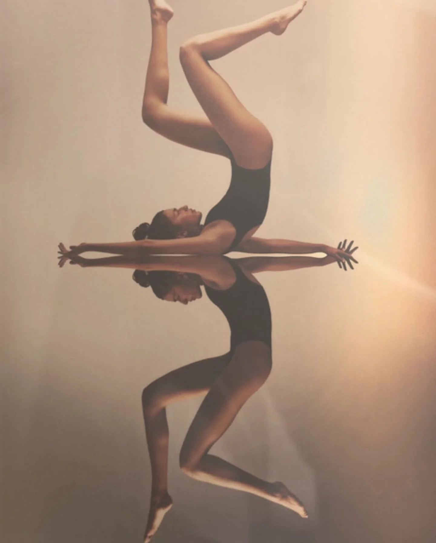 Influences.

Blackbird by @henrikbulow