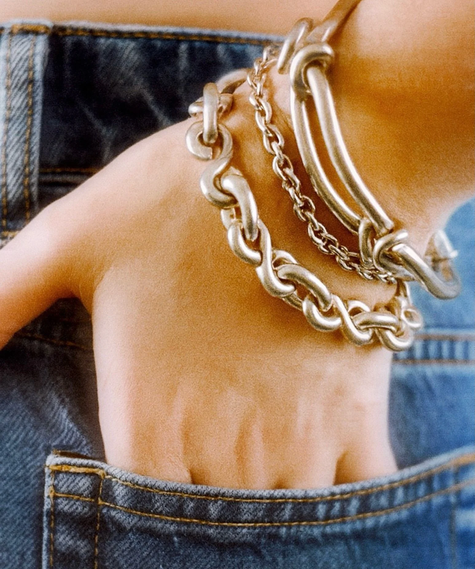 The Saint Malo and Rollo Bracelets in solid silver ⛓️&zwj;💥 captured by @shopgoldenjewellery 🩶