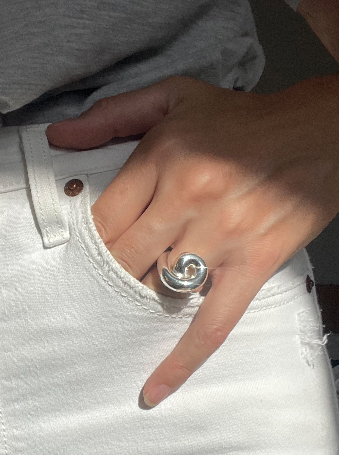 celia silver ring.png