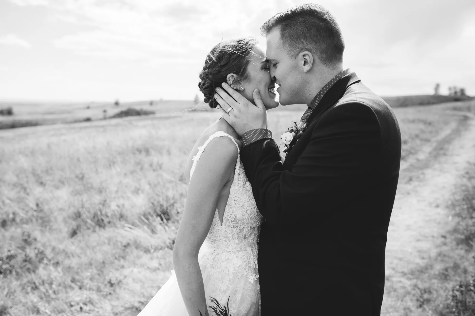 Calgary-wedding-photographer-NN-64.jpg