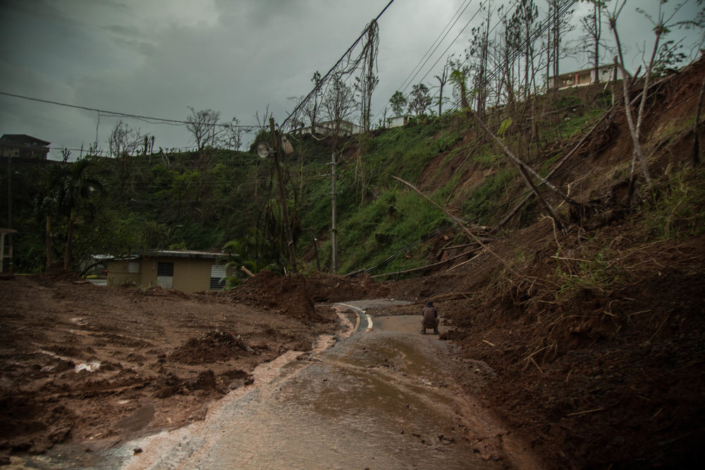  Landslide in Barranquitas obstructing passage of vehicles. 