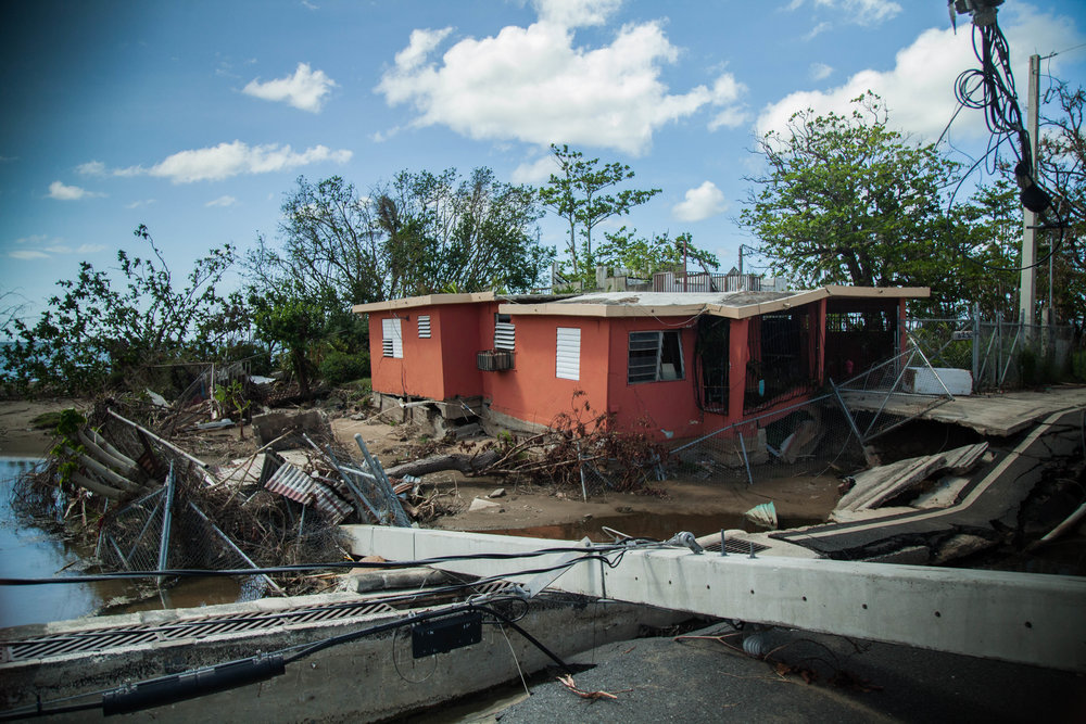  A collapses through the middle in Mayagüez. 