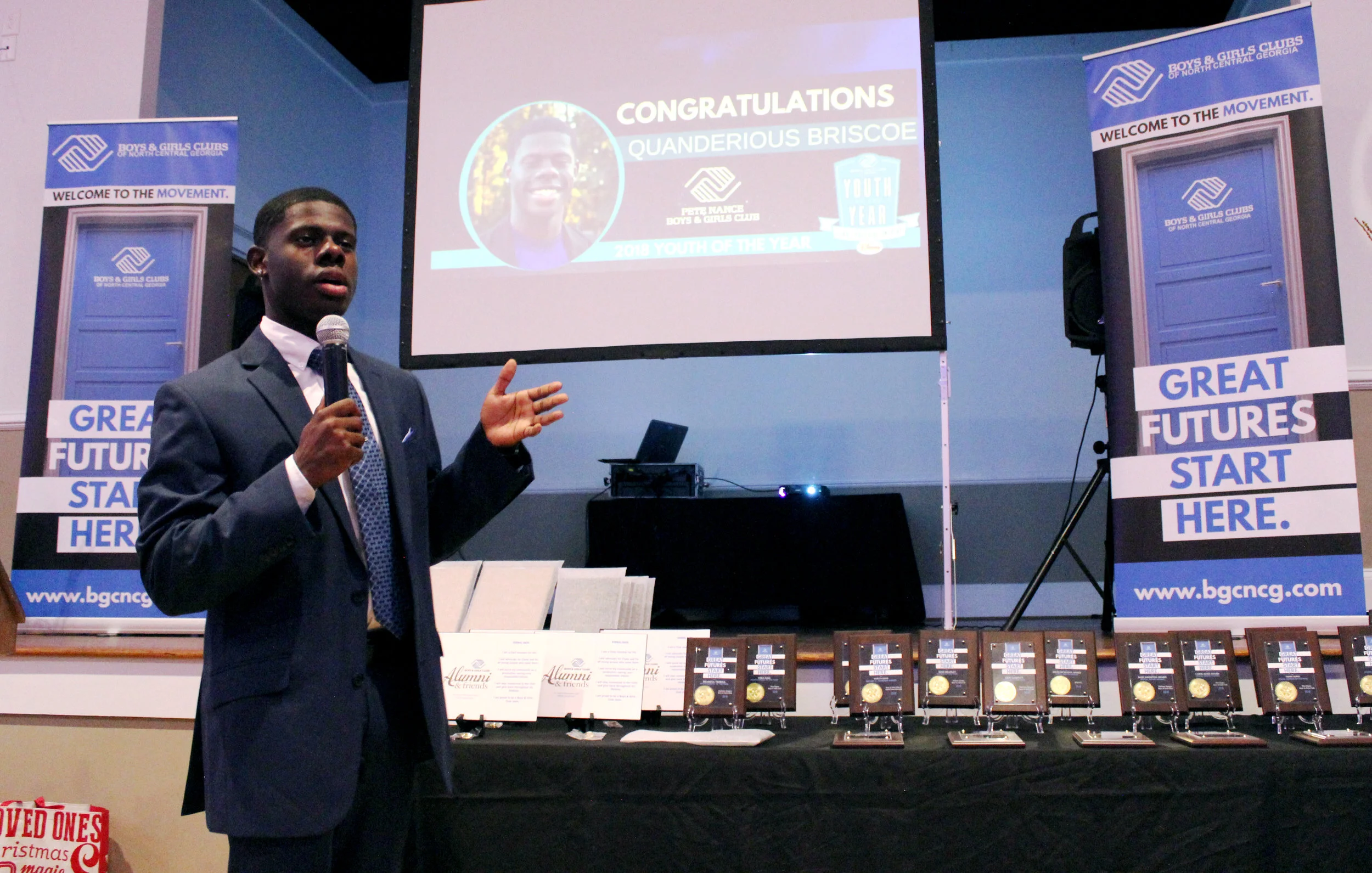 Quanderious Briscoe deliverers his powerful speech on how BGCNCG has impacted his life.