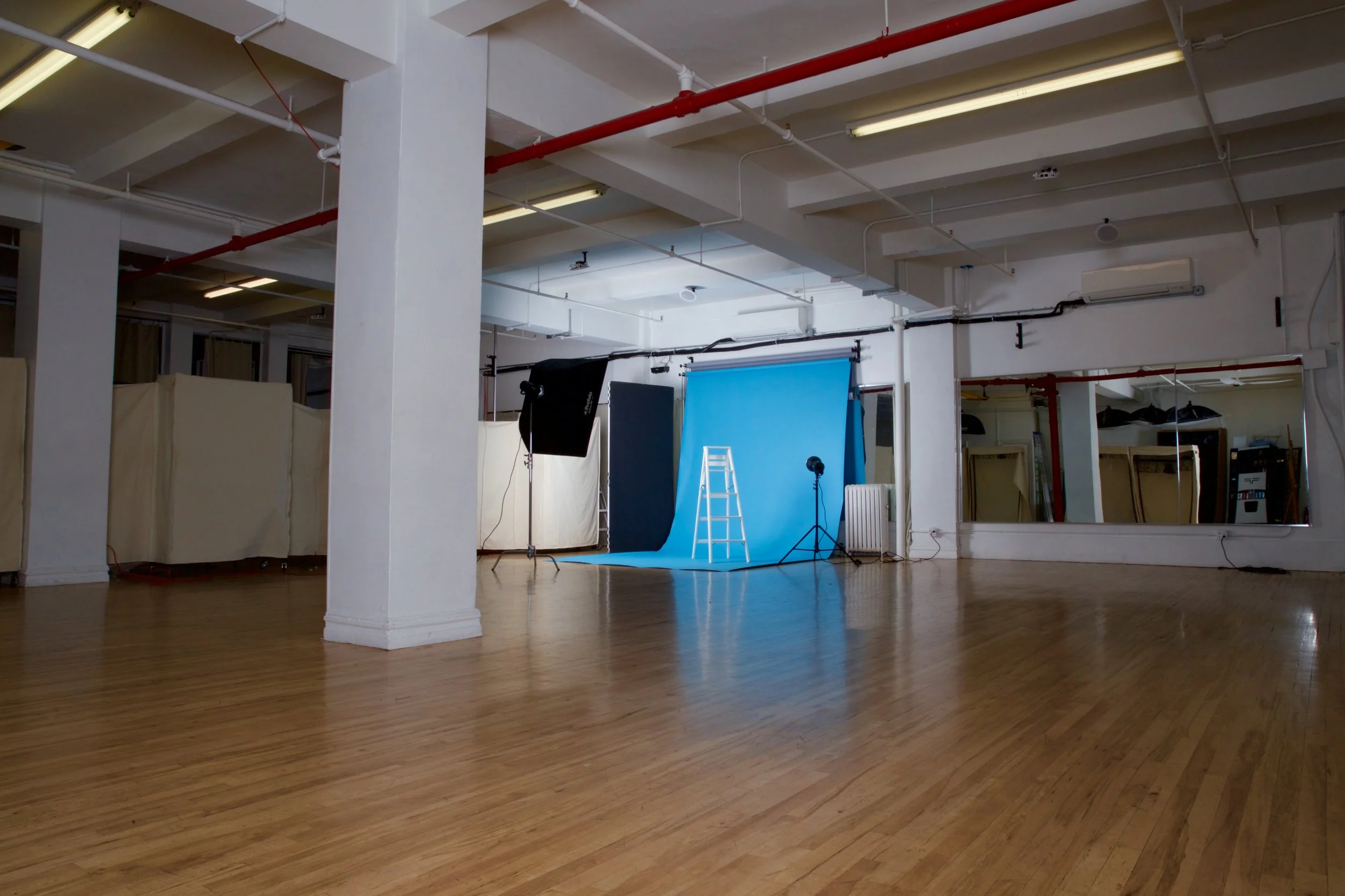 STUDIO 2+3 - Photo: $80/hr, $600/day