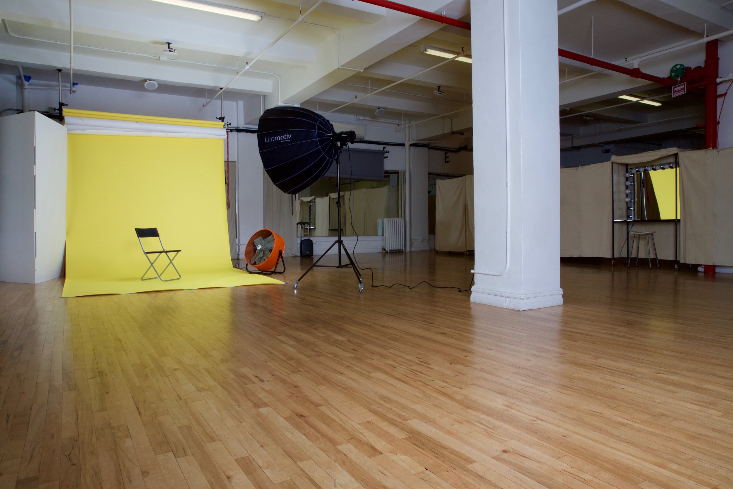 STUDIO 2+3 - Photo: $100/hr , $750/day