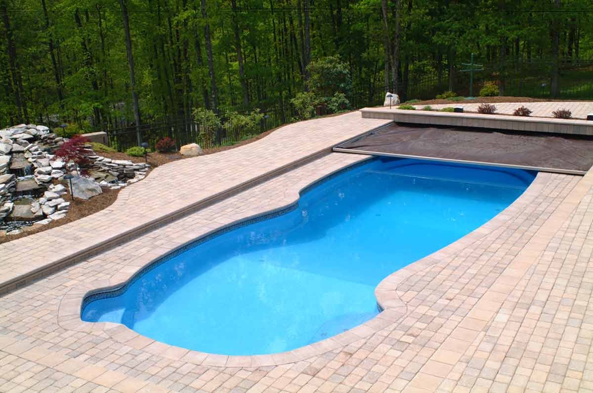 gulf-coast-fiberglass-pool-16.jpeg