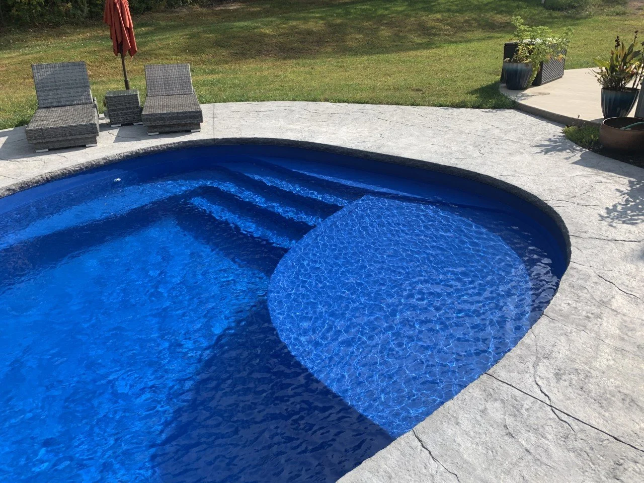 Corral Pool Coral Sea Lounger Fiberglass Pool | Browning Pools