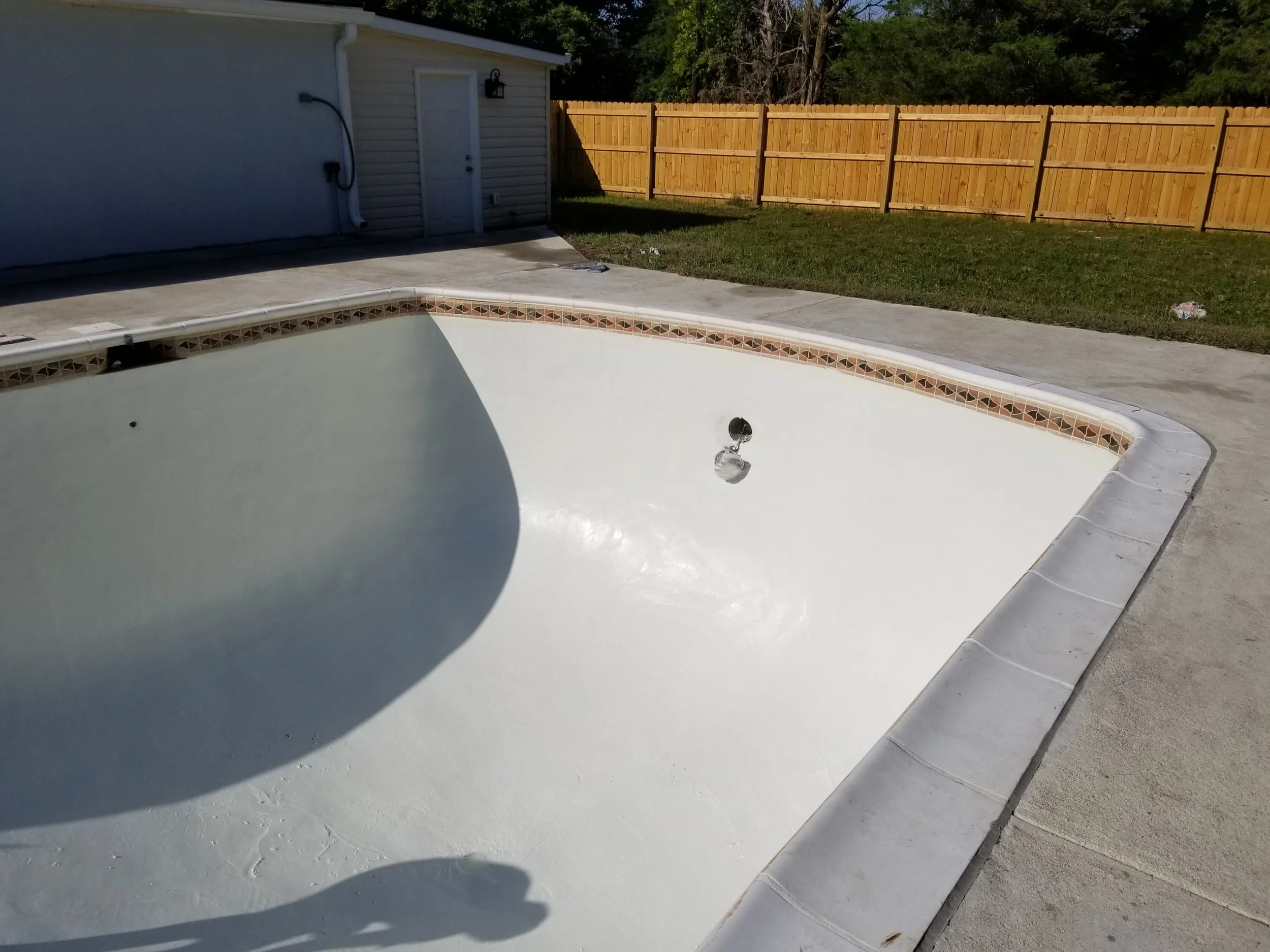 Pool Resurfacing Solutions in Maryland | Browning Pools