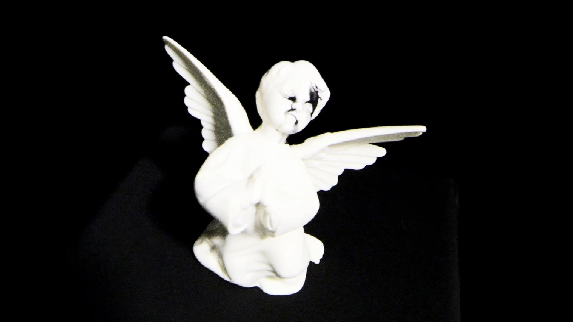 angels2.jpg