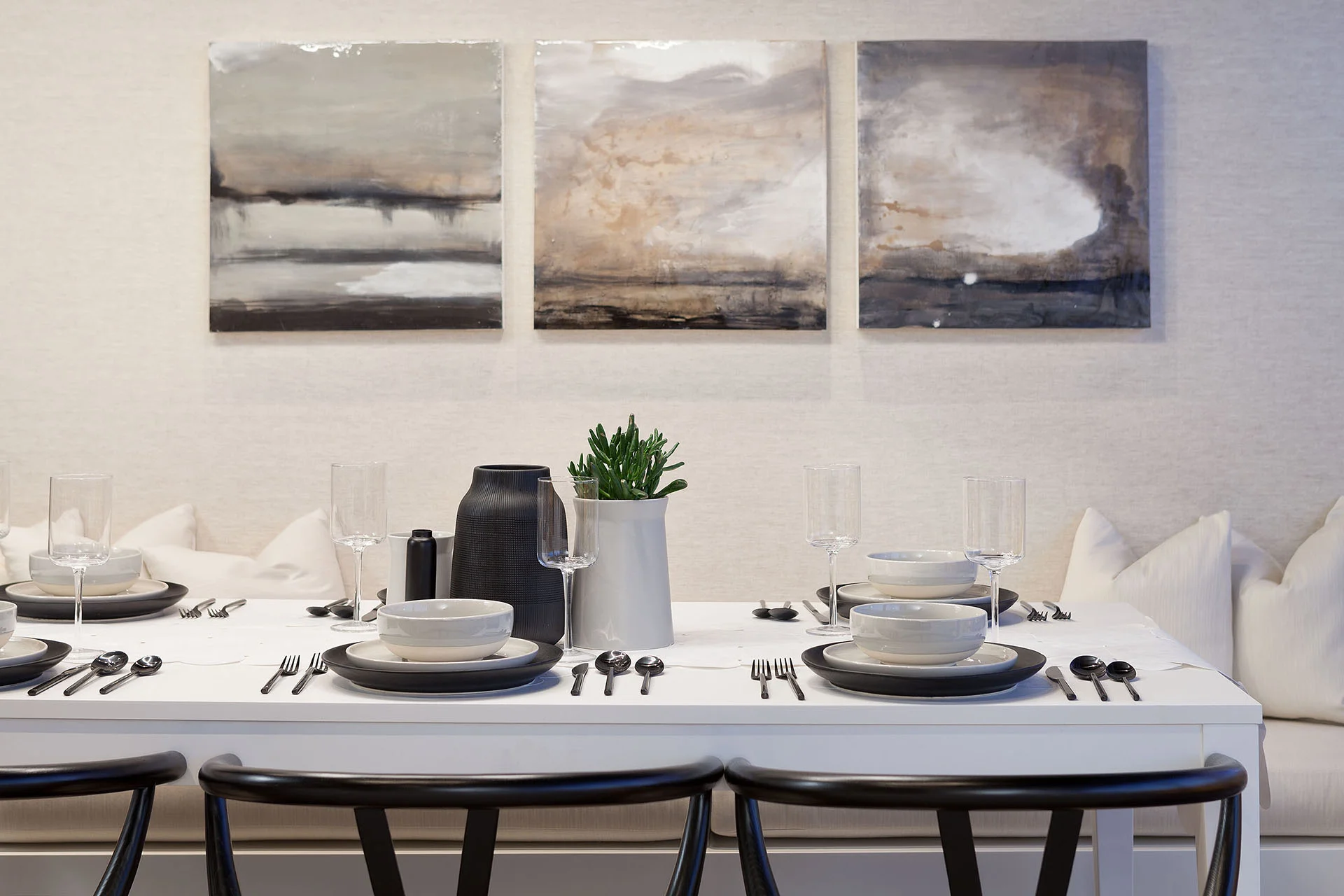 PS Dining Detail.jpg